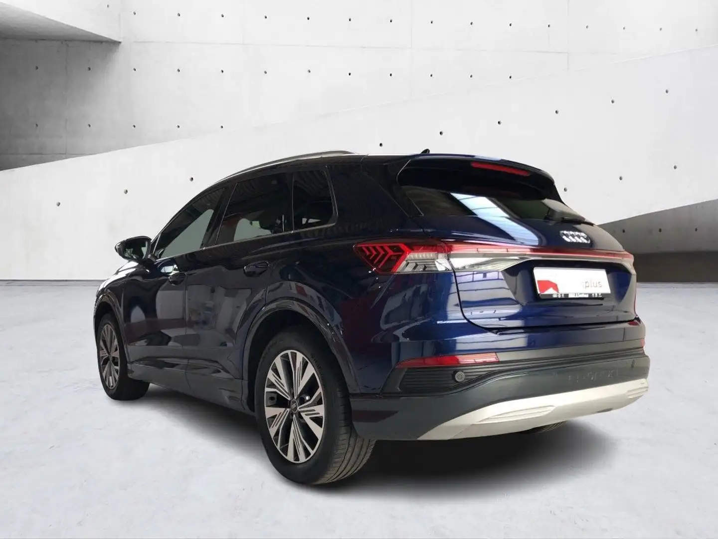 Audi Q4 e-tron Q4 40 e-tron ACC ADVANCED NAVI PANO SHZ VIRTUAL Blauw - 2