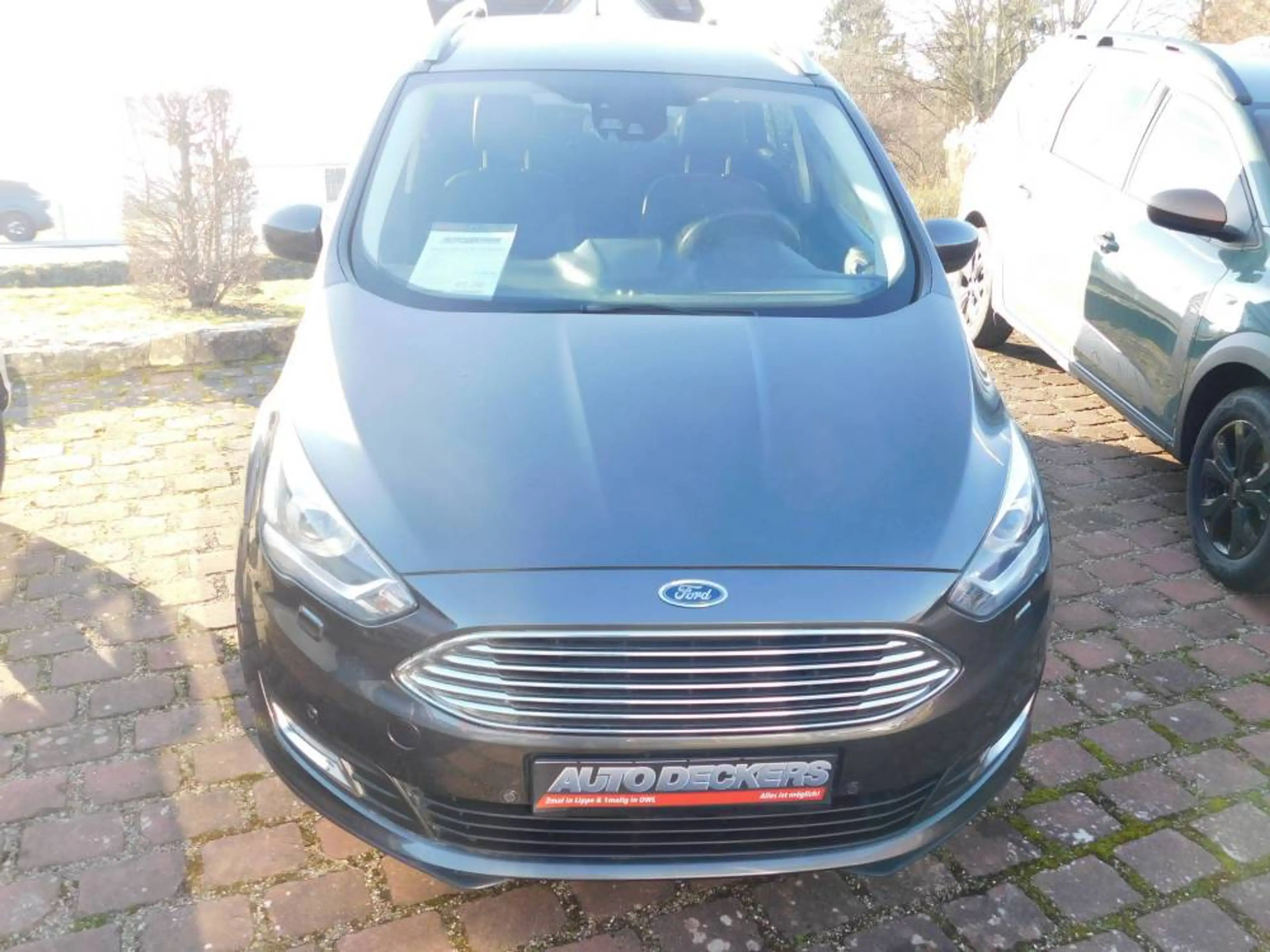 Ford Grand C-Max Ford 2.0 TDI AT Titanium — photo 2