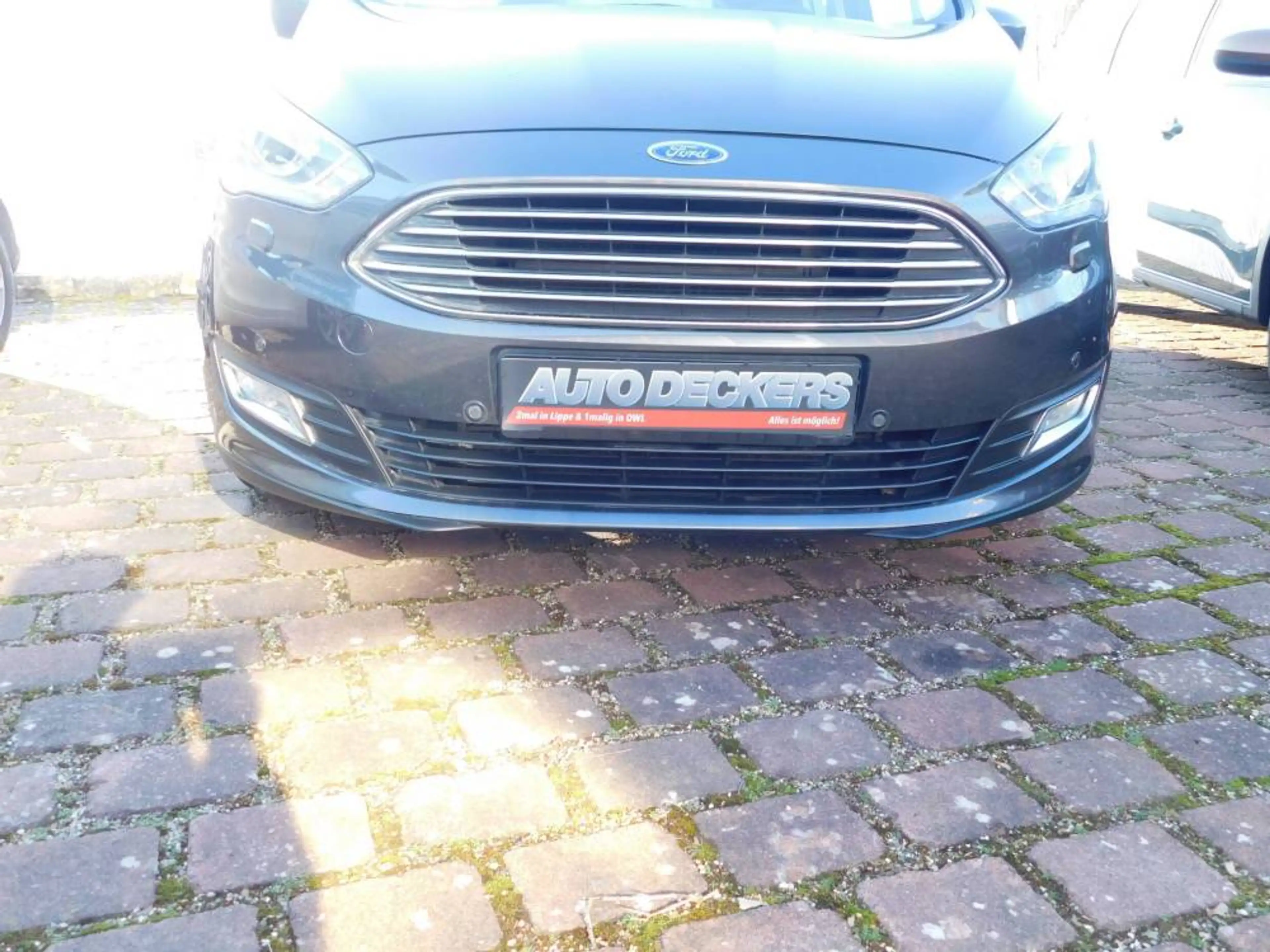 Ford Grand C-Max Ford 2.0 TDI AT Titanium — photo 3