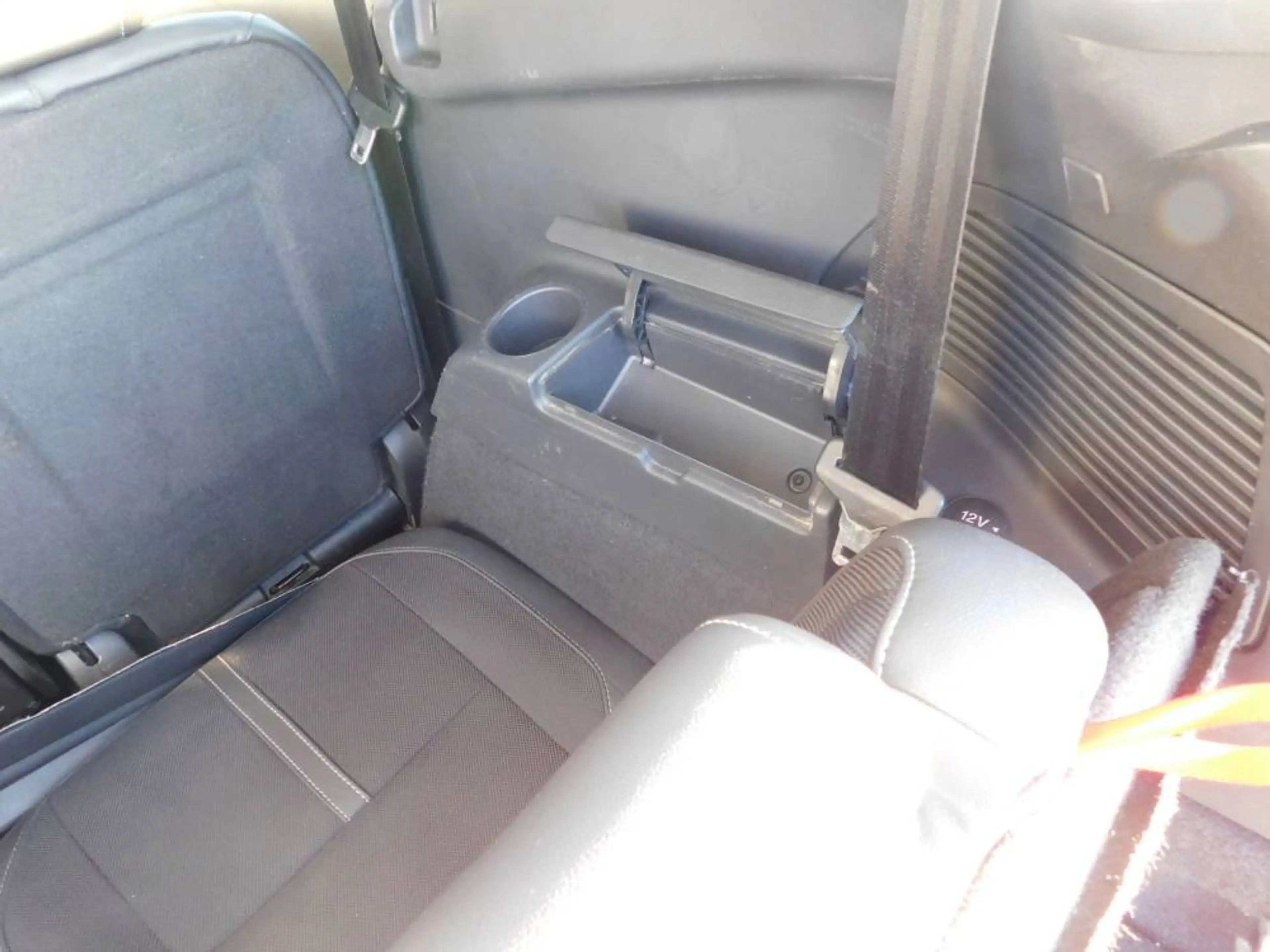 Ford Grand C-Max Ford 2.0 TDI AT Titanium — photo 10