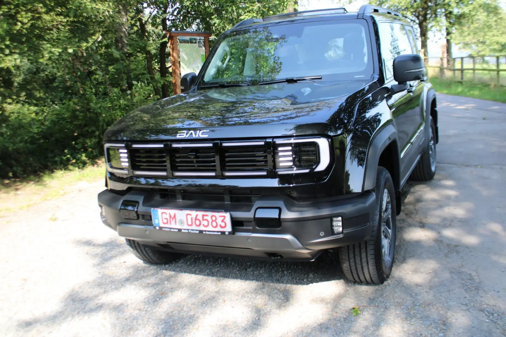 BAIC BJ40 Pro 2,0 T Schwarz - 2