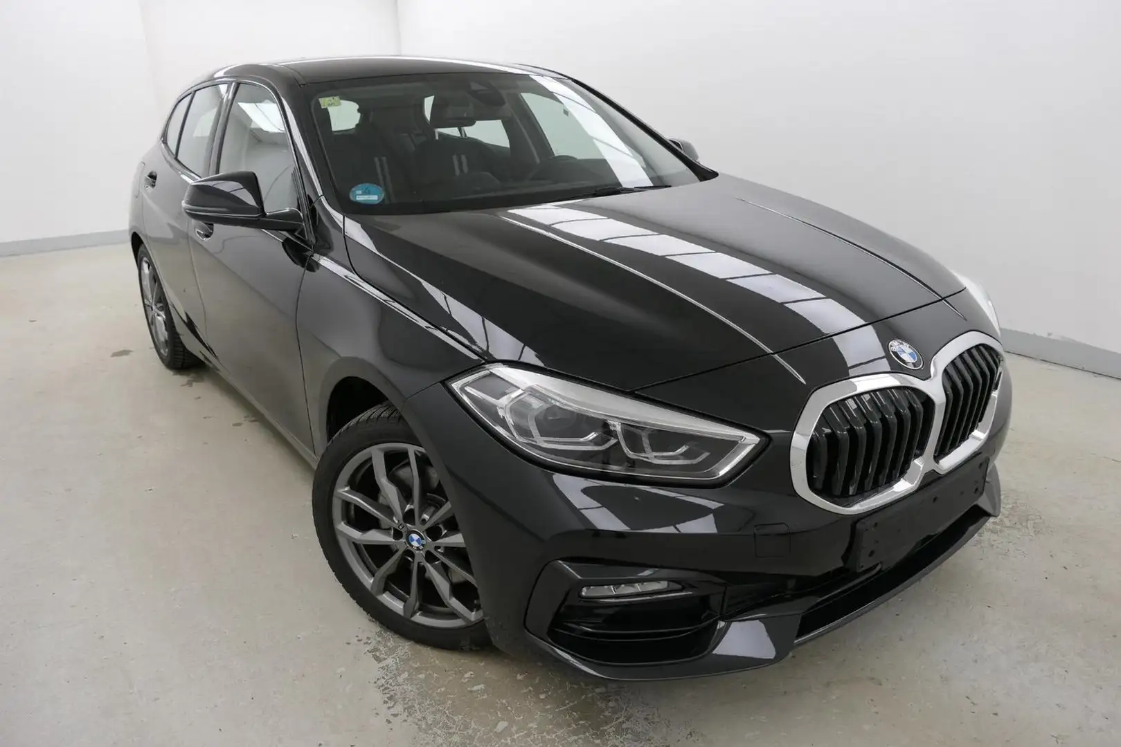 BMW 120 i SportLine 18" LiveCoProf HiFi eKlappe LRH Nero - 1