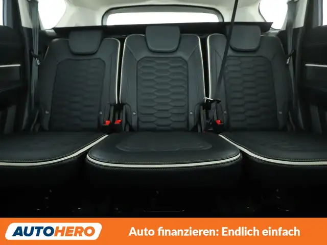 Ford S-Max view 14