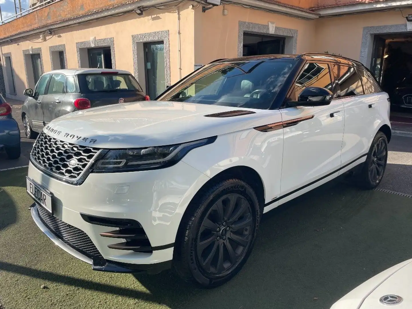 Land Rover Range Rover Velar 2.0D I4 240 CV R-Dynamic S MOTORE NUOVO Bianco - 1