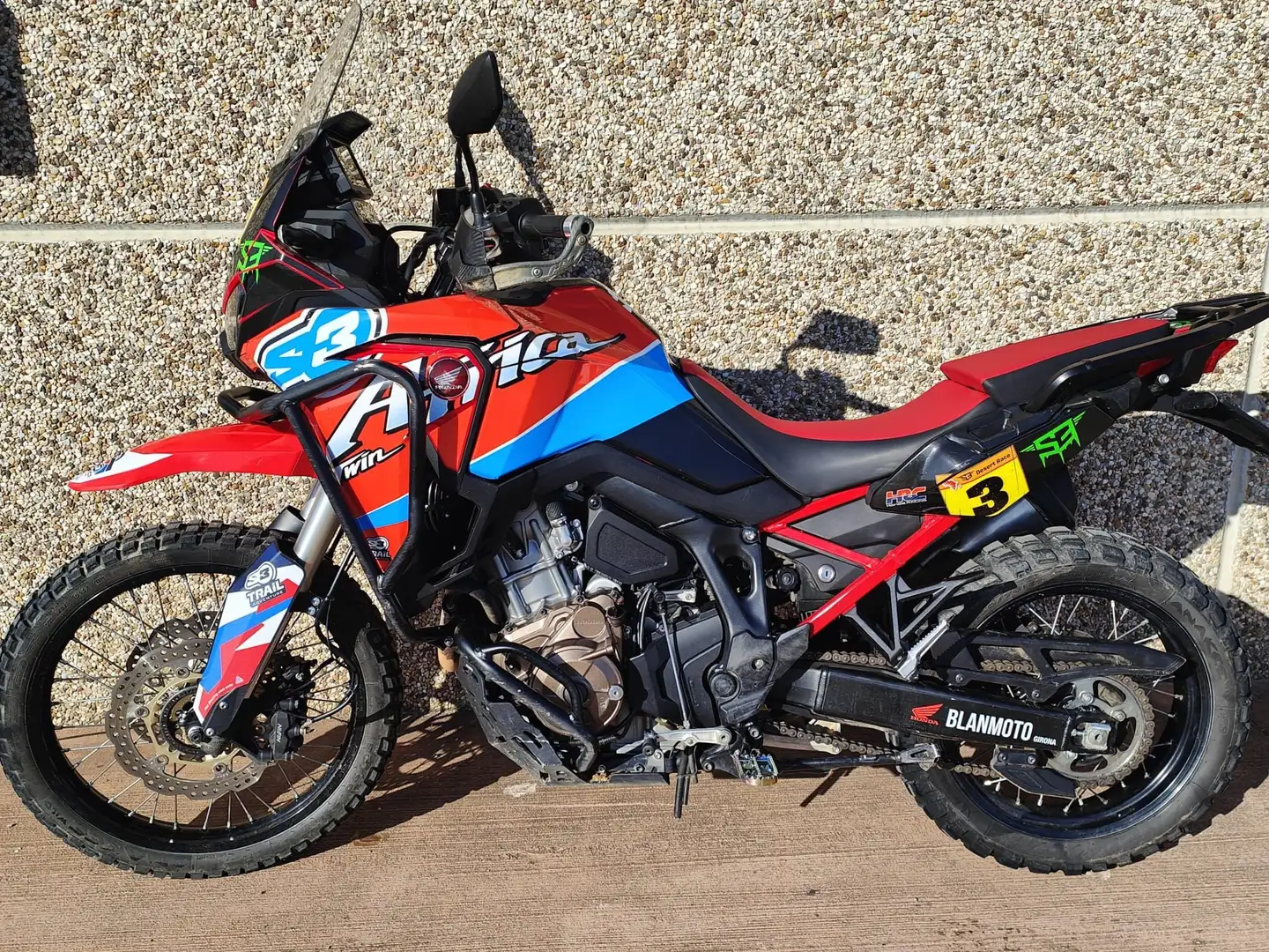 Honda CRF 1100 Africa twin Roşu - 1