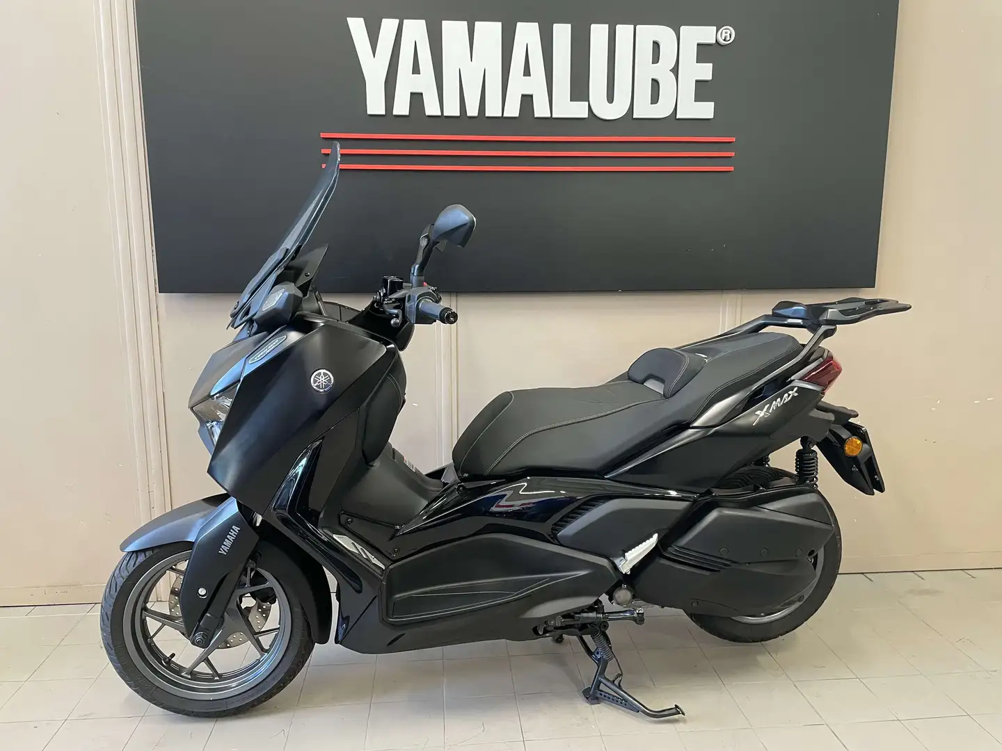 Yamaha X-Max 300 TECH ABS Nero - 2
