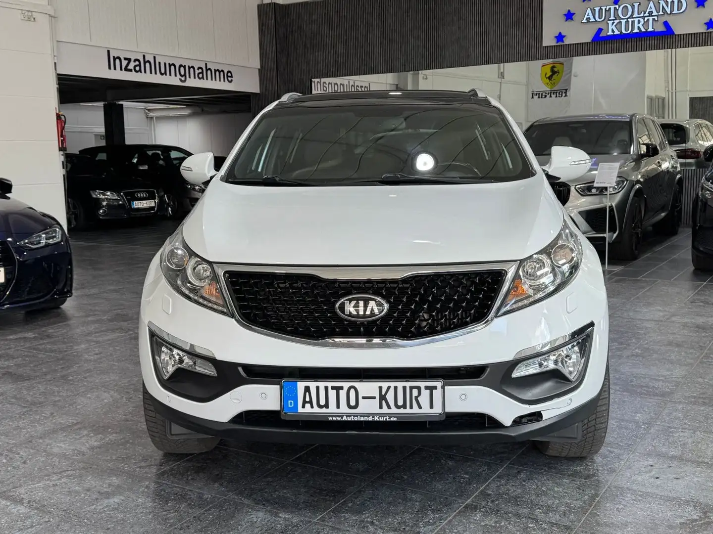 Kia Sportage 2,0CRDI*Platinum Ed.*4WD*Pano*Auto*Voll Weiß - 2