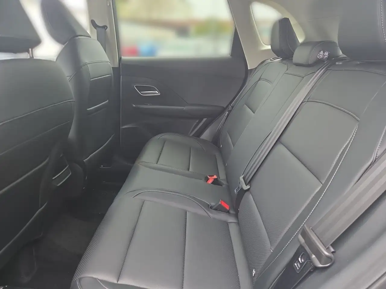 MG ZS Comfort 1.5 Benziner Schalter 116 PS *NAVI*S 11
