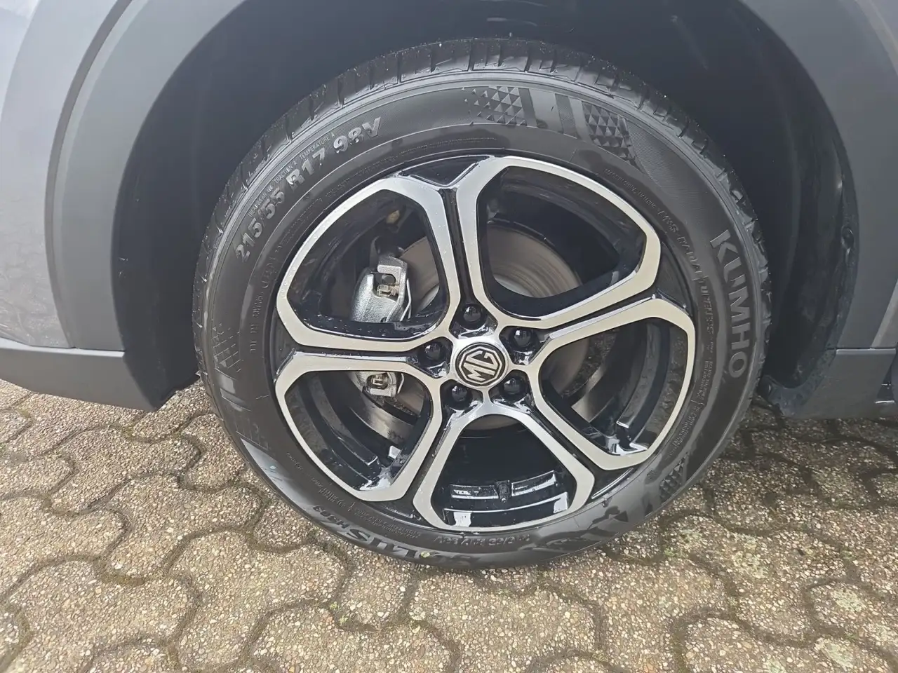 MG ZS Comfort 1.5 Benziner Schalter 116 PS *NAVI*S 18