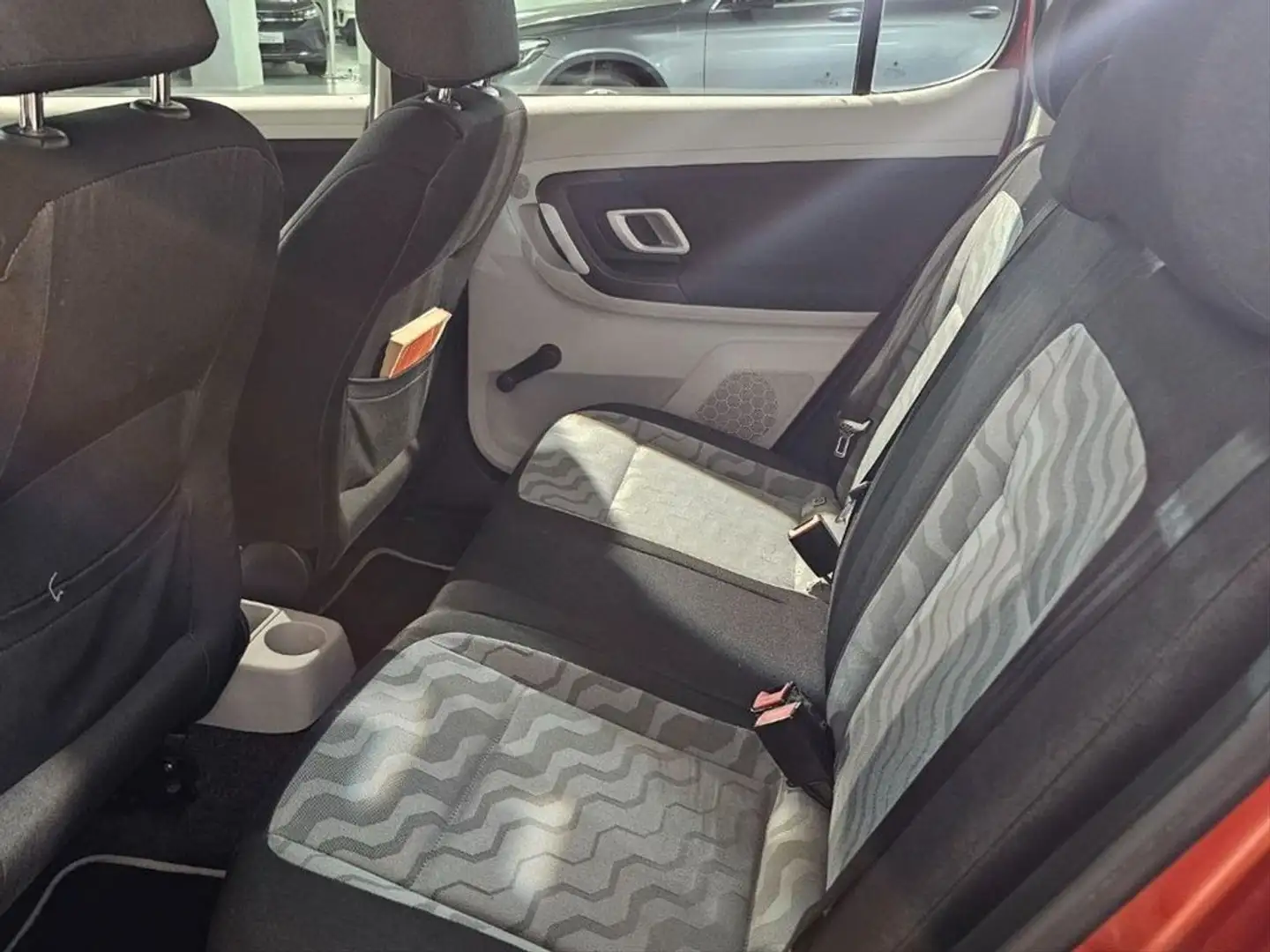 Skoda Fabia 1.2 60cv Young Orange - 1