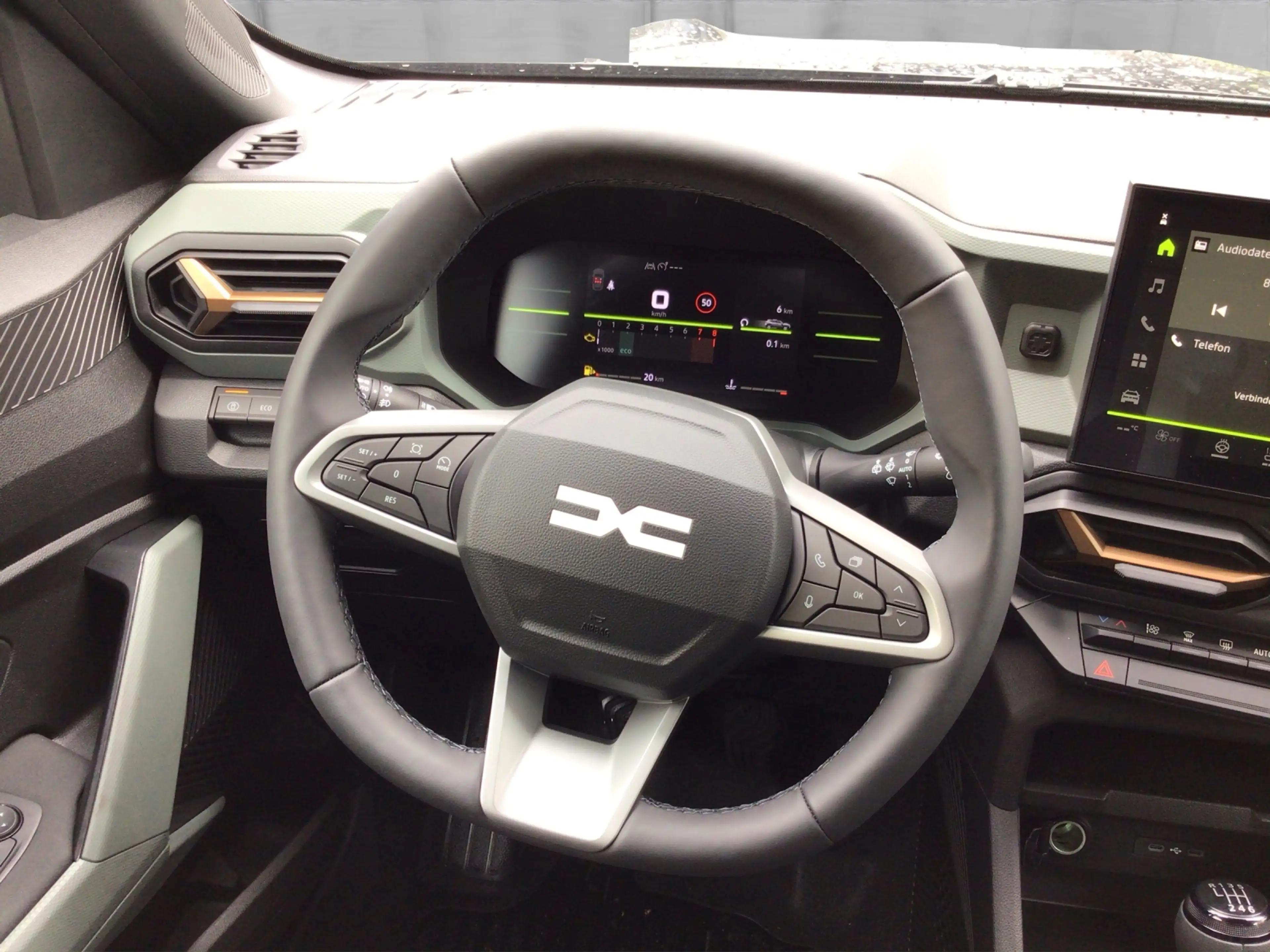 Dacia Duster TCe 130 Extreme — photo 10