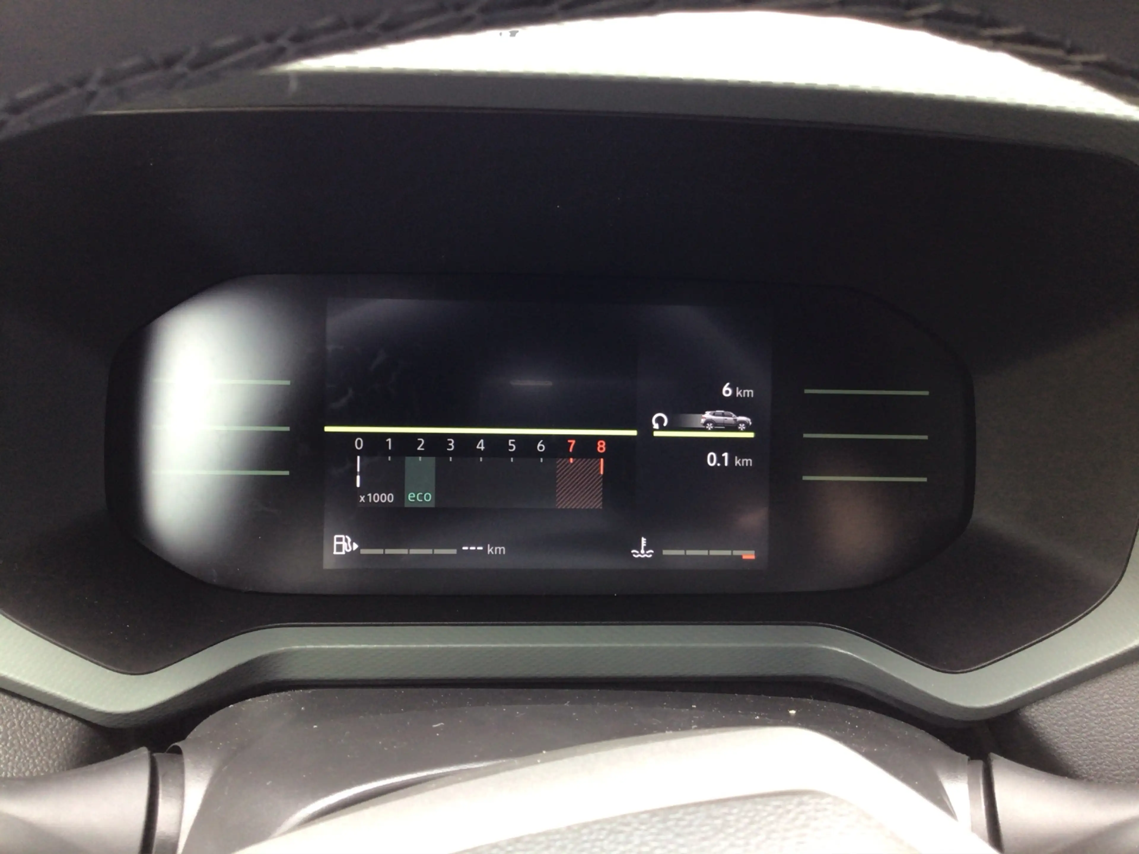 Dacia Duster TCe 130 Extreme — photo 11