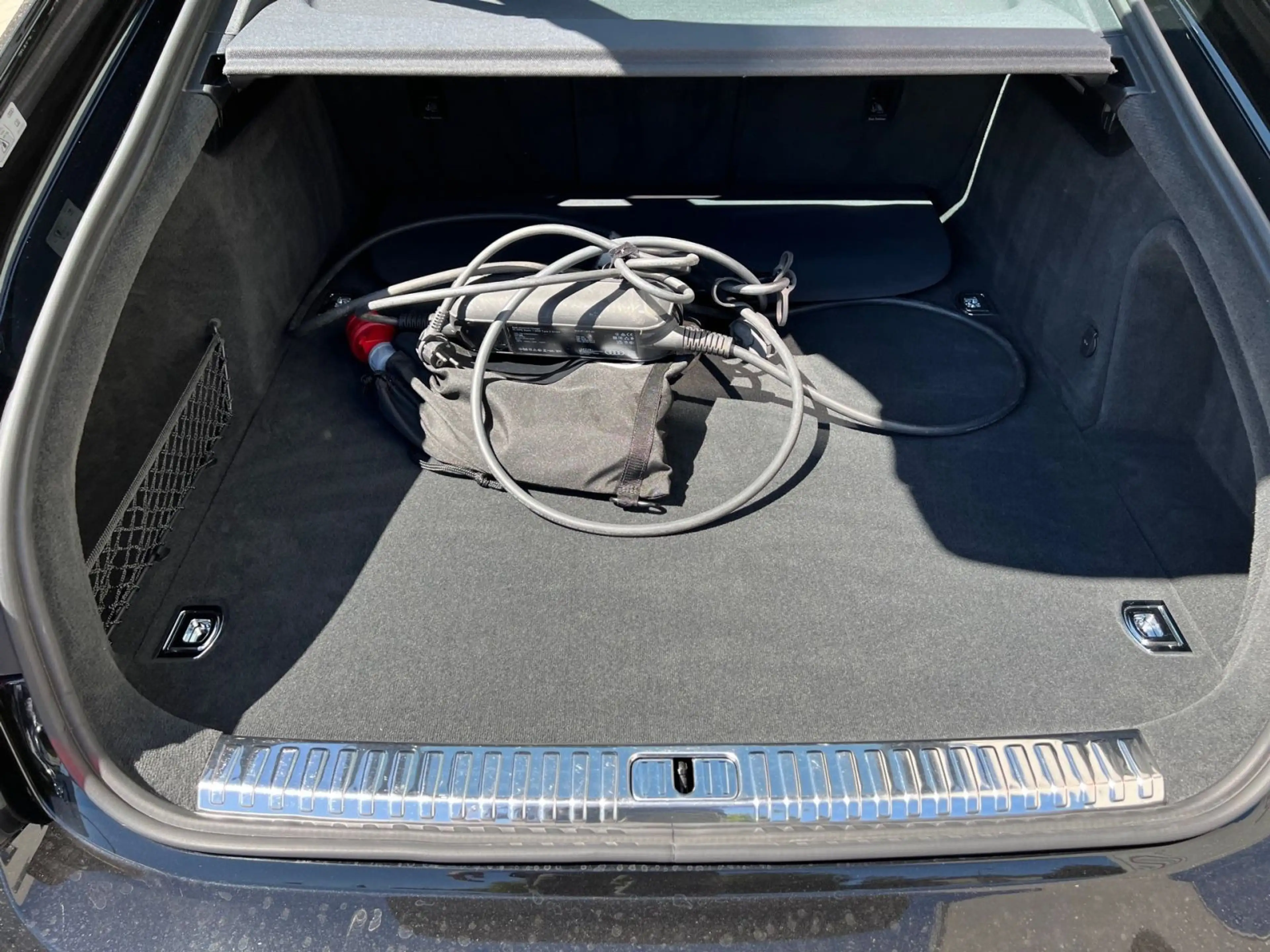 Audi A7 50 TFSI e quattro S tronic S line L — photo 6