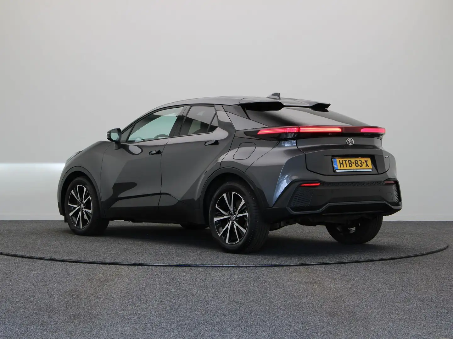 Toyota C-HR 1.8 Hybrid 140 Dynamic | Stoel, Stuur en Voorruitv Grigio - 2