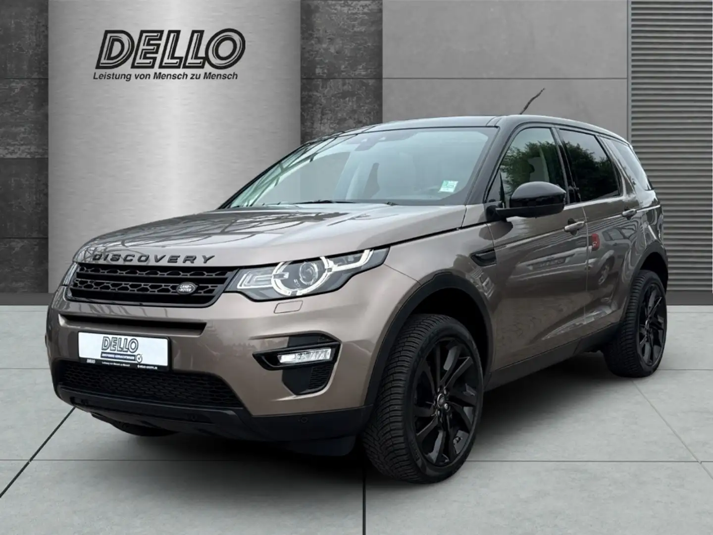 Land Rover Discovery Sport 2.0 Si4 Panorama Navi Soundsystem Bi-Xenon Kurvenl Bruin - 1