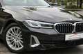 BMW 530 i xDrive Luxury Touring Pano Laser AHK HUD Driving Noir - thumbnail 4
