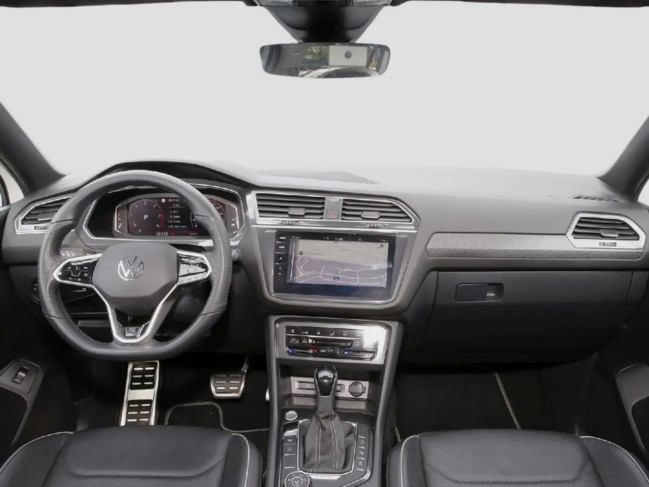 Volkswagen Tiguan Allspace 2.0 TDI DSG R-Line 4Motion 20" LM AHK PANO LEDE... 13