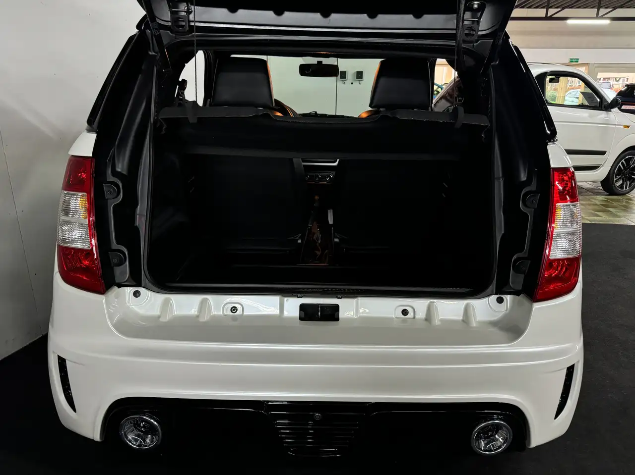 Ligier JS 50 Sport, Leiser 8PS Motor, Multimedia, CarPlay, RFK 22