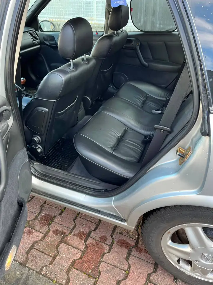 Opel Vectra 2.0 Comfort, foto 12