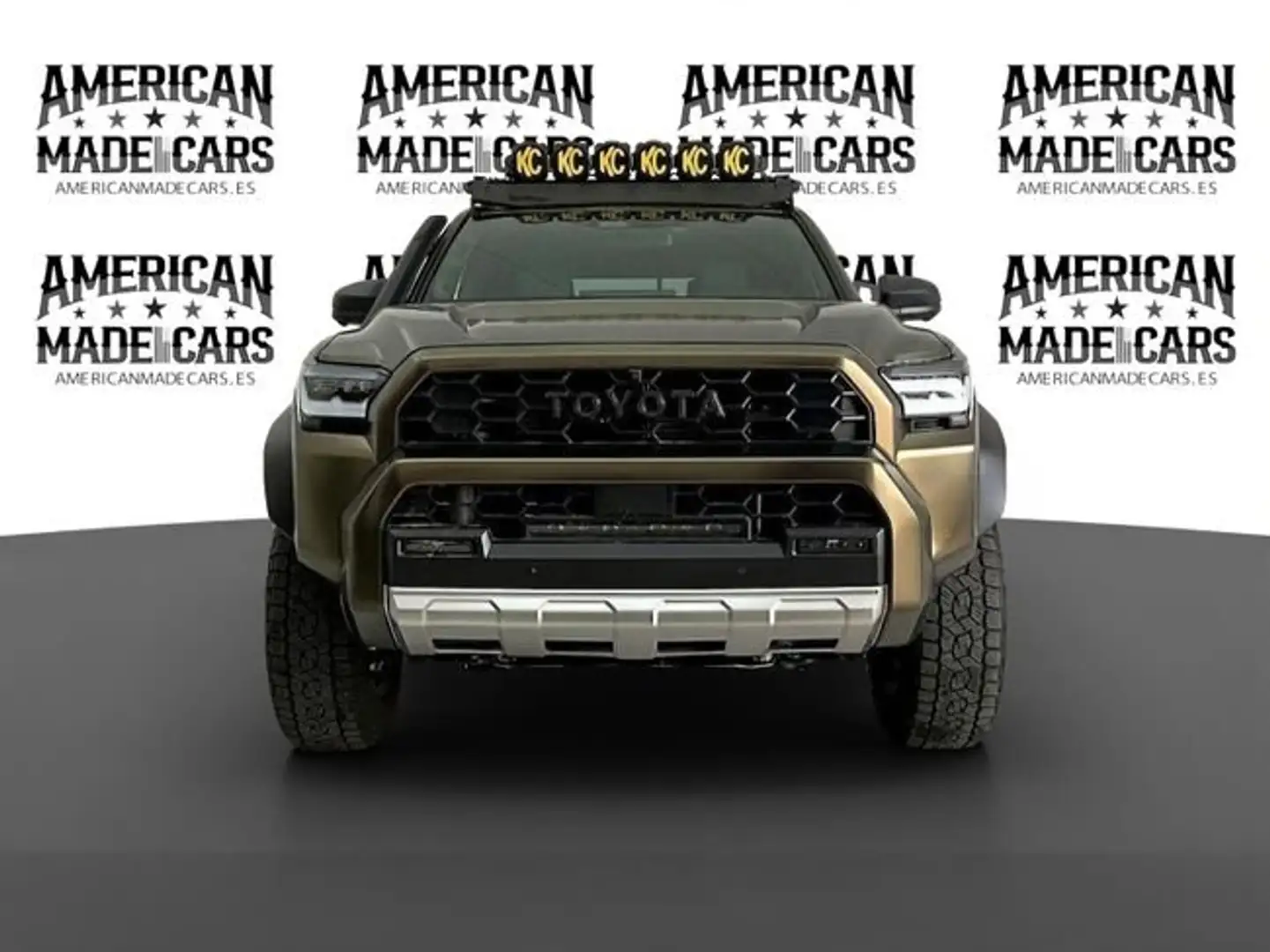 Toyota 4-Runner TRAIL HUNTER Marrón - 2