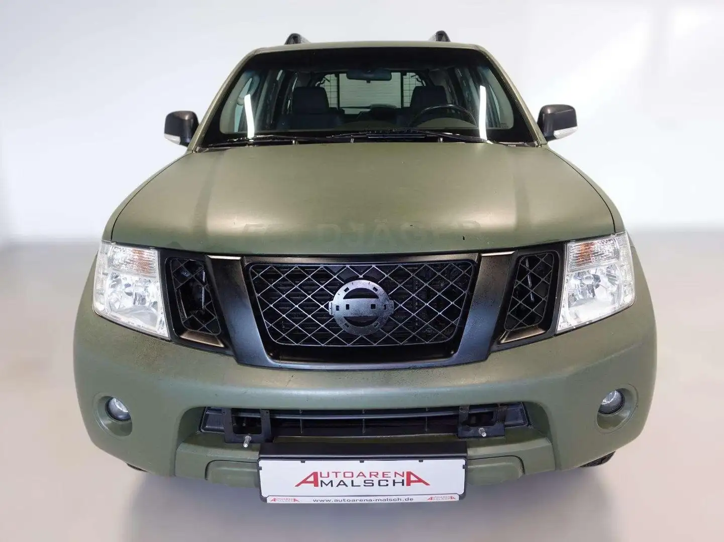 Nissan Pathfinder 2.5 dCi 3T 4X4 Klima AHK Standheiz Sc Grün - 2