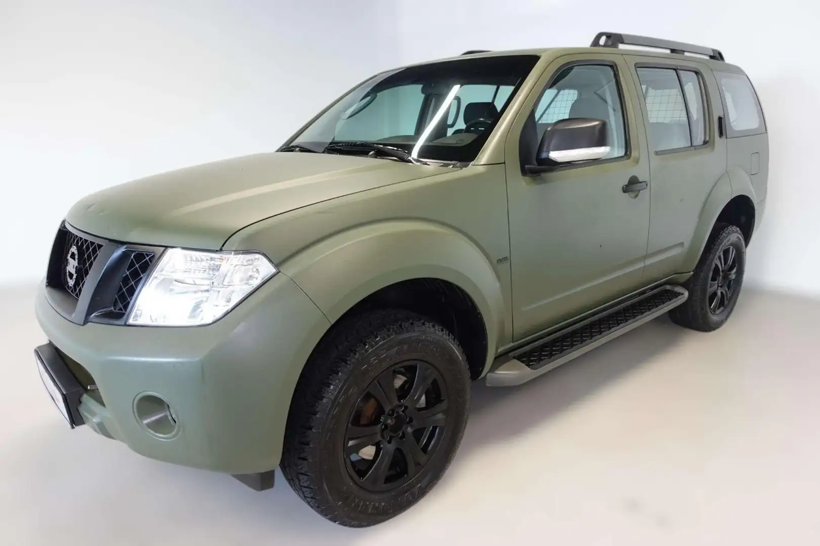 Nissan Pathfinder 2.5 dCi 3T 4X4 Klima AHK Standheiz Sc Grün - 1
