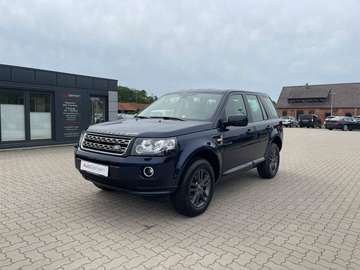 2 XS TD4 4x4 1HD AHK BI-XENON