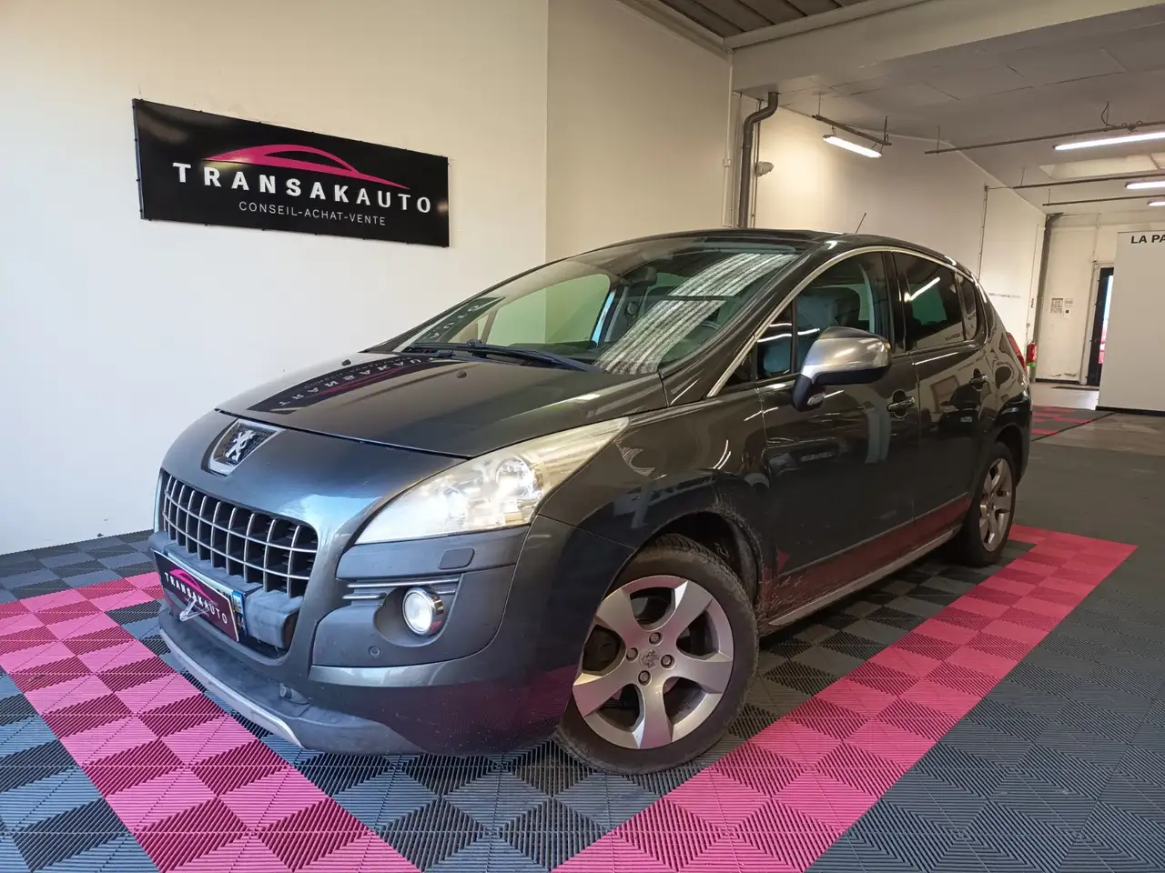 Peugeot 3008 2.0 HDi 16V 163ch FAP FÃ©line A