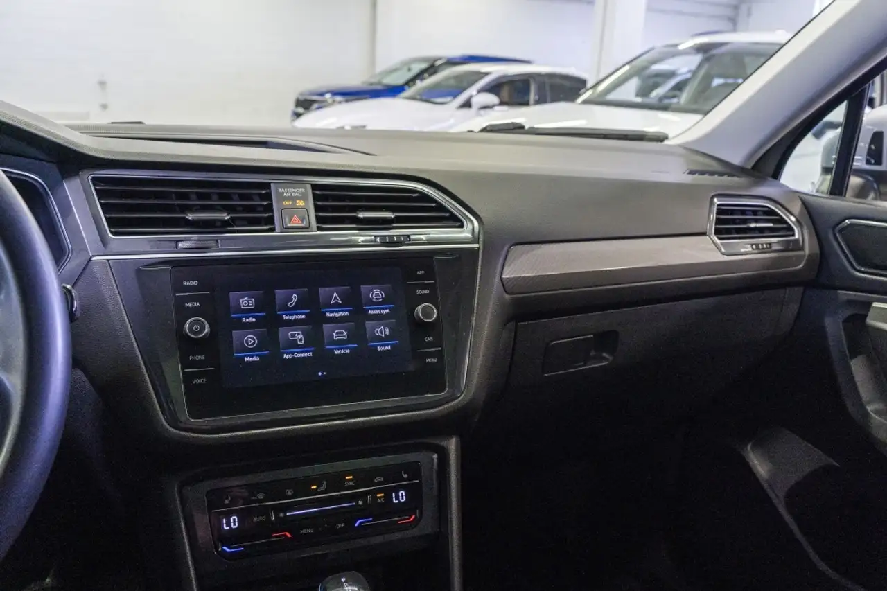 Volkswagen Tiguan снимка Volkswagen Tiguan
