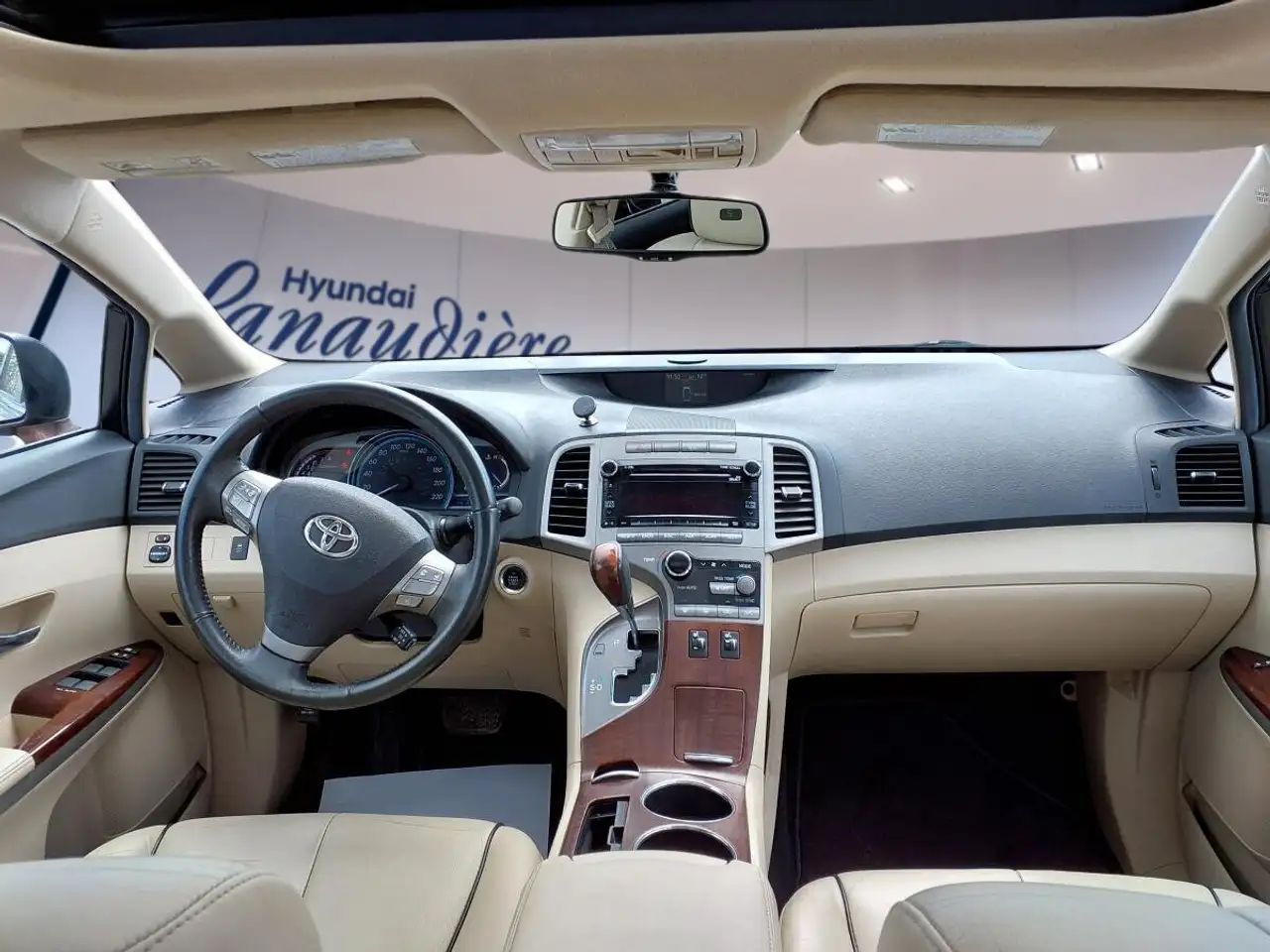 Toyota Venza fotografie Toyota Venza