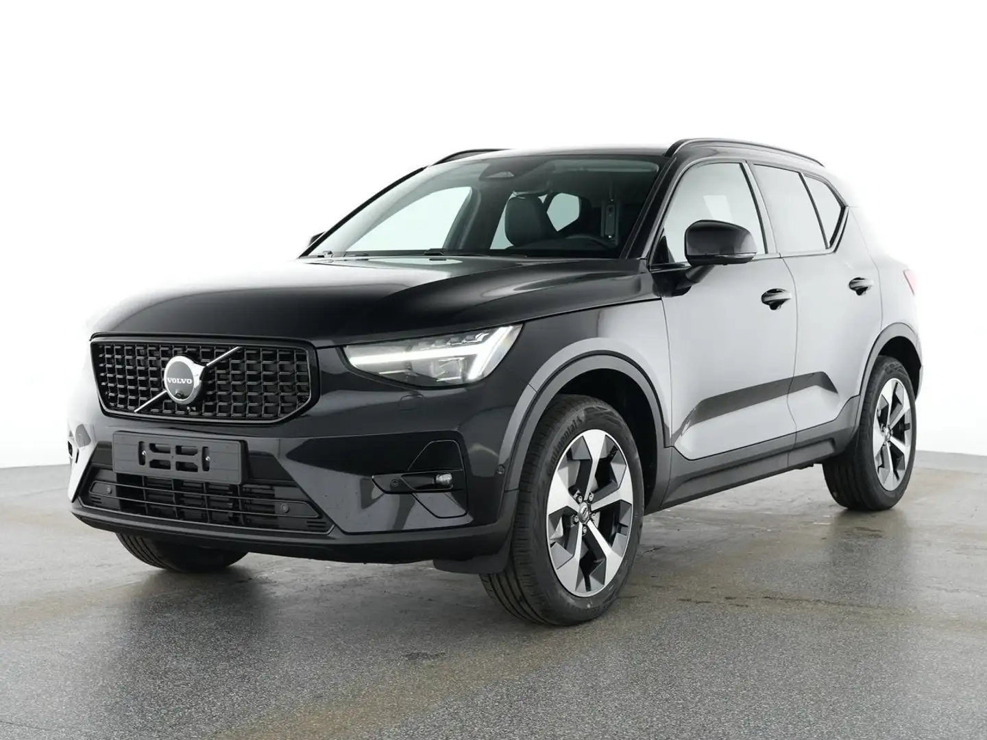 Volvo XC40 B3 Plus Dark 2WD !! 360°+ACC+BLIS+FSH !! Schwarz - 1