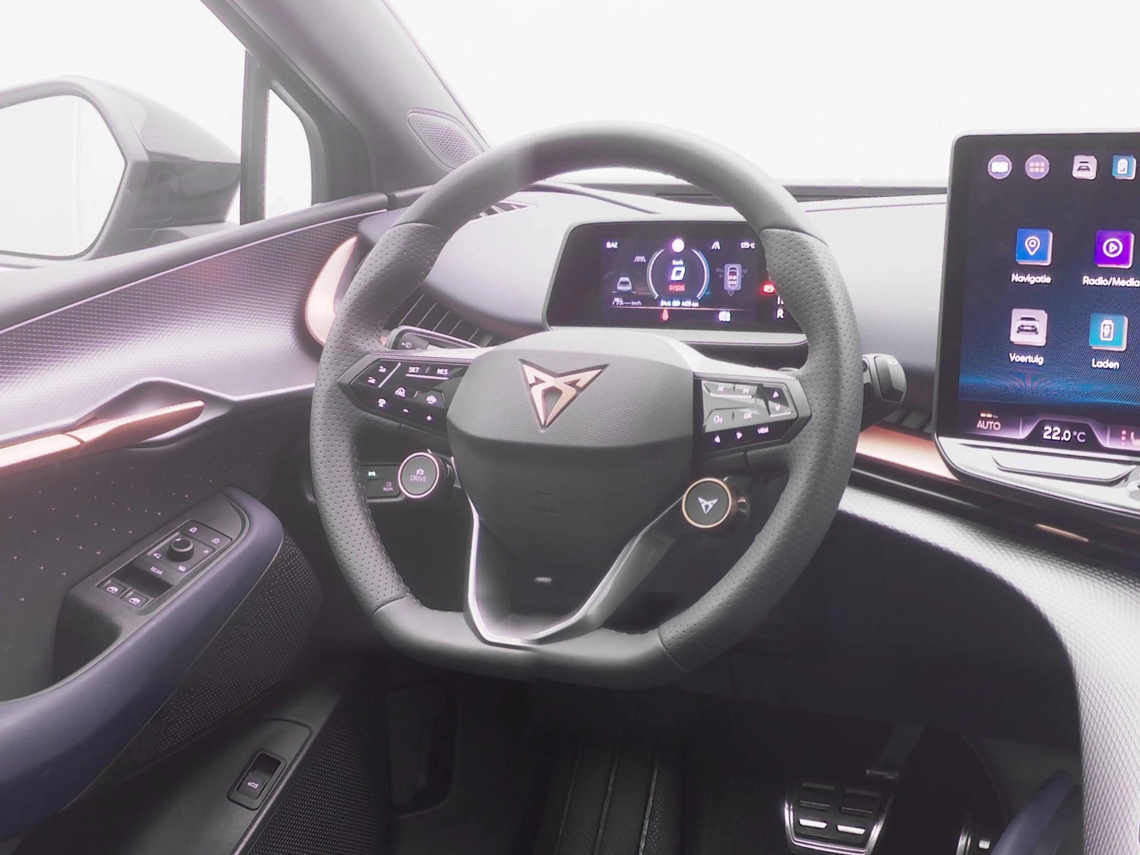 CUPRA Tavascan Adrenaline 82 kWh | SoH 99,8% | Trekhaak | Panoram — photo 8