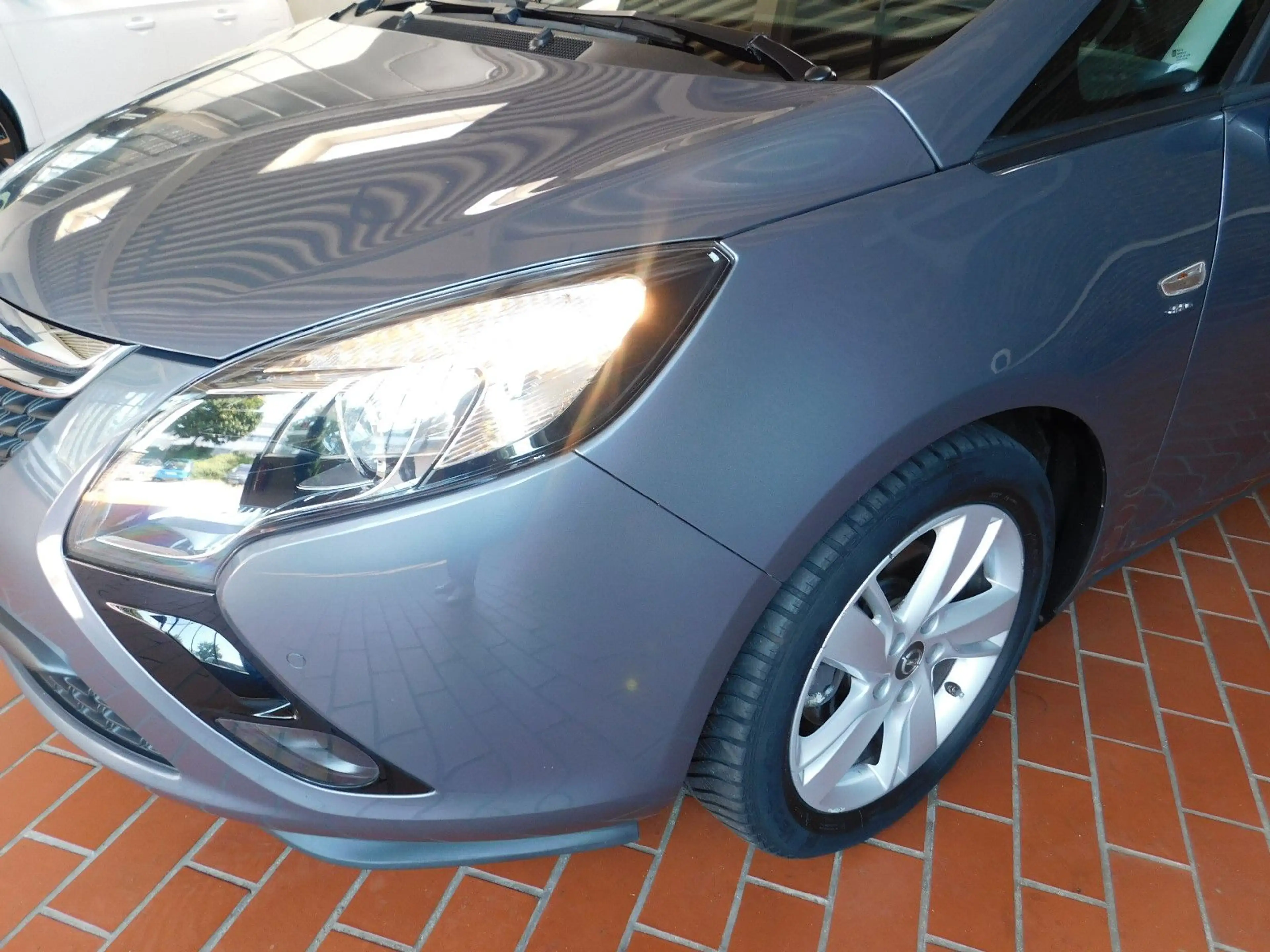 Opel Zafira C Tourer Drive — photo 5