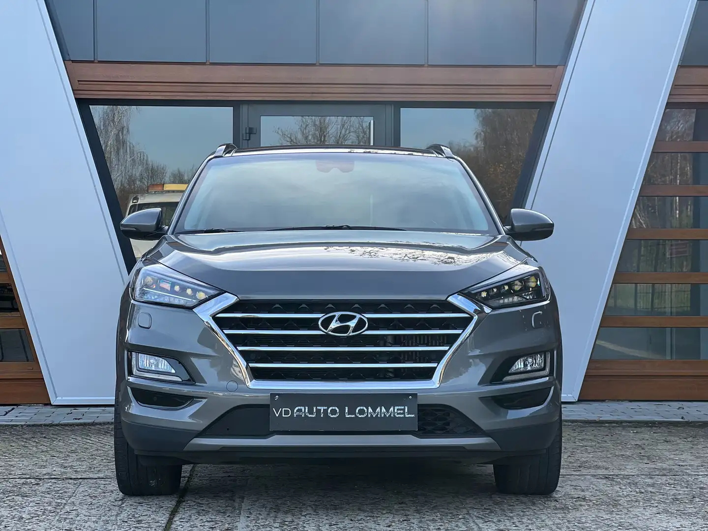 Hyundai TUCSON AUTOMAAT/ 360°CAMERA/ LEDER/ ZETELKOELING/ LED Gris - 2