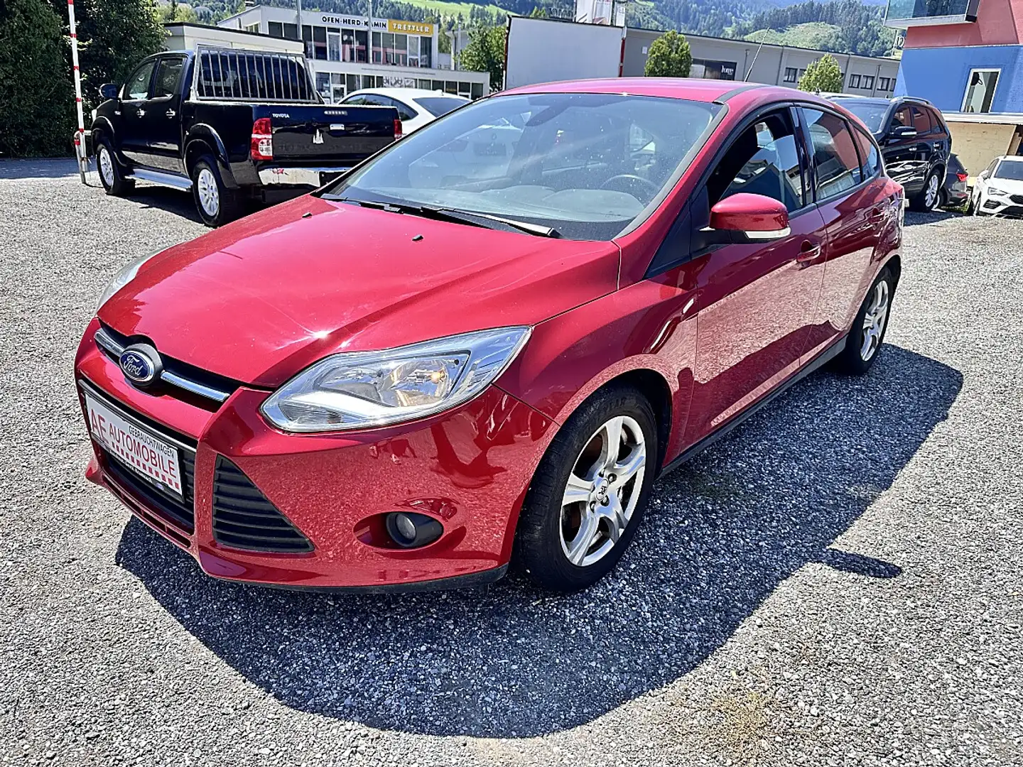 Ford Focus Trend 1,0 EcoBoost Rot - 1