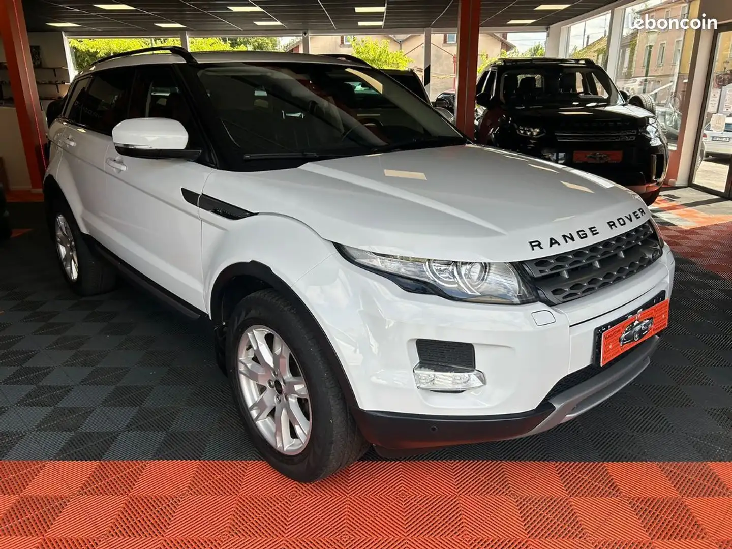 Land Rover Range Rover Evoque Land Pack PRESTIGE BVA 2.2 td SD4 190 cv Garantie 12 mois - 1