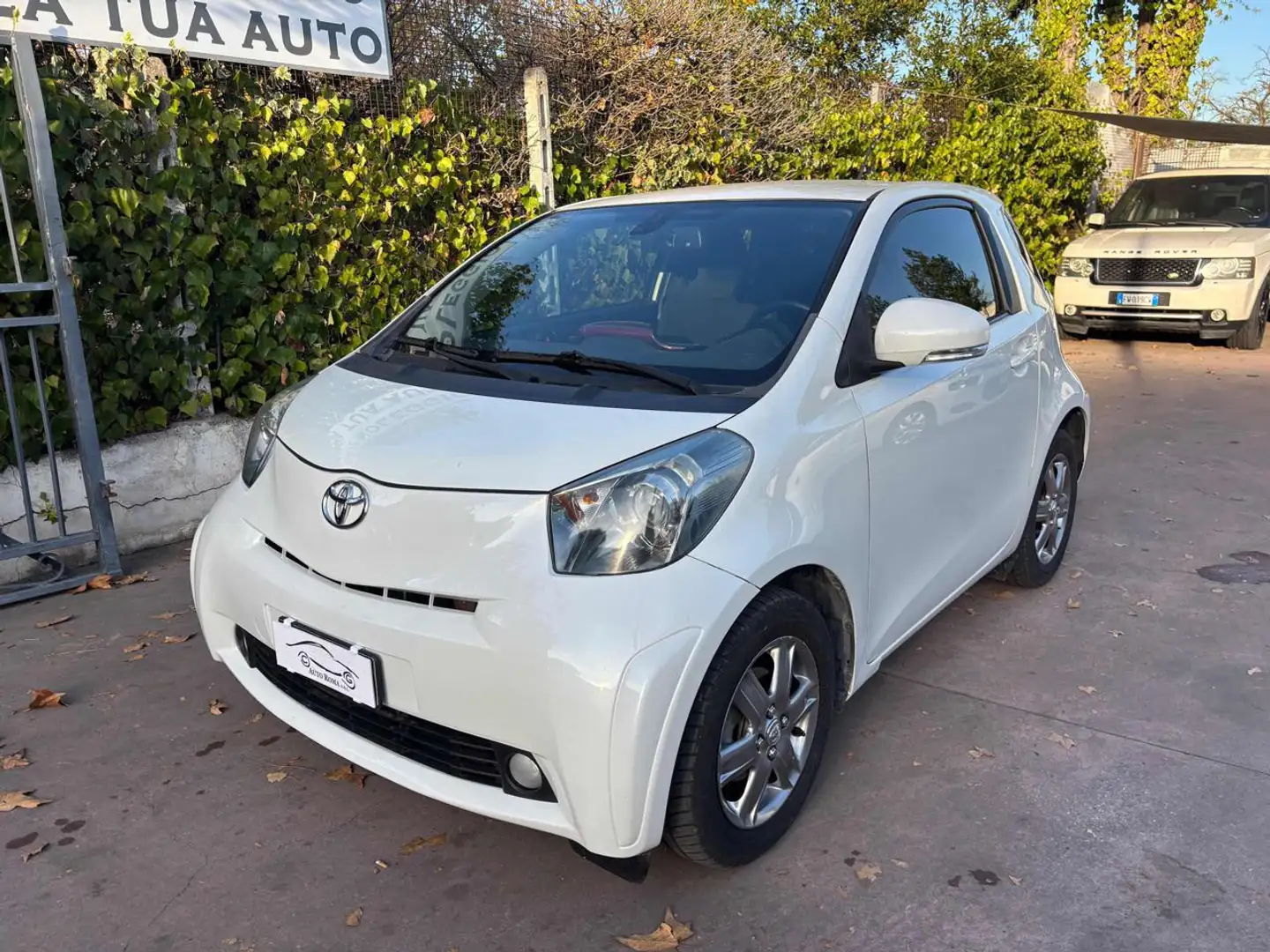 Toyota iQ 1.0 CVT Sol Bianco - 1