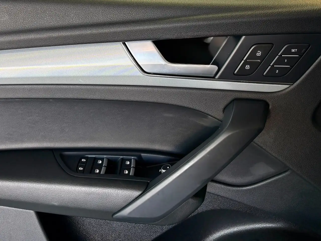 Audi Q5 снимка Audi Q5
