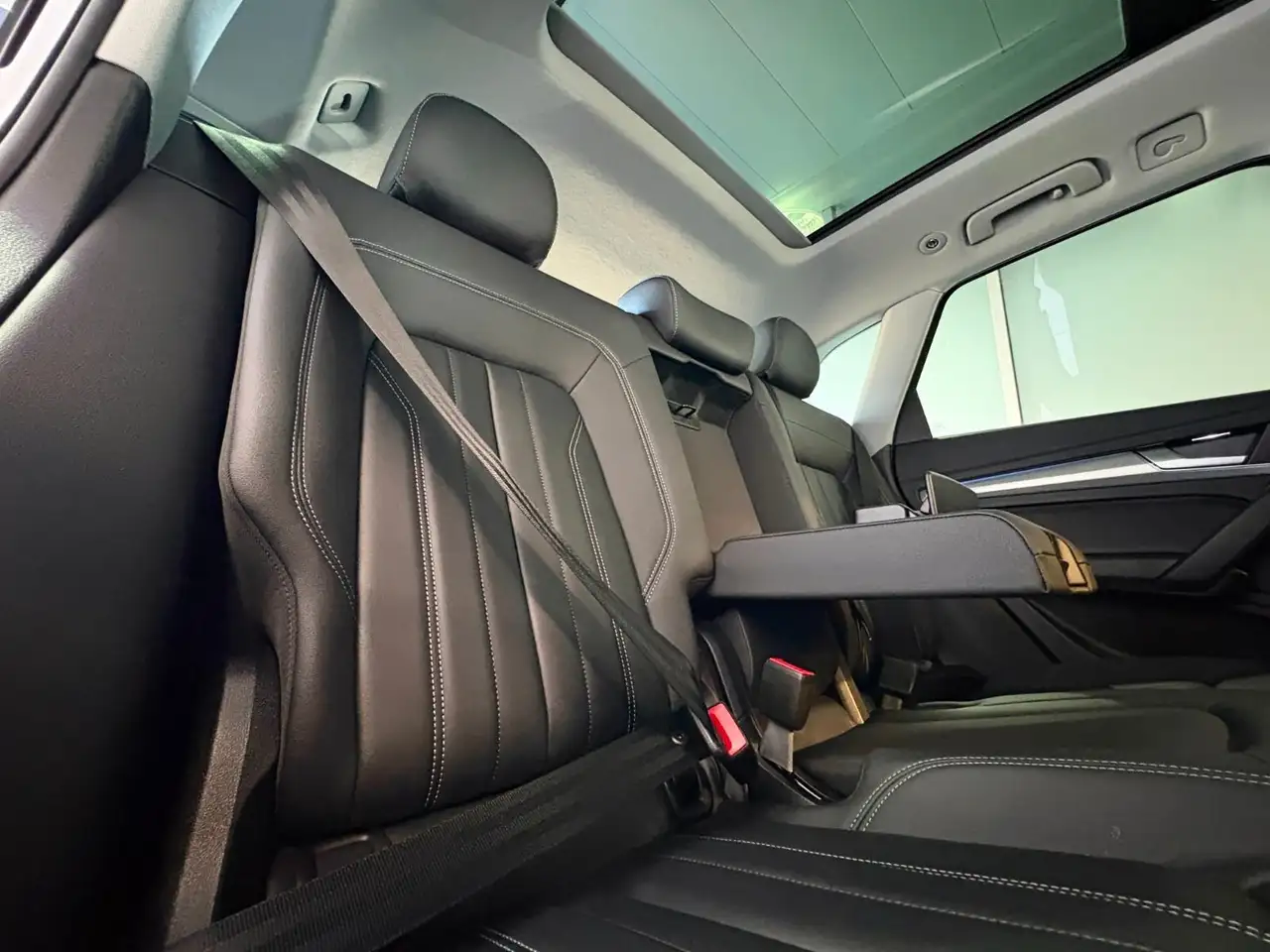 Audi Q5 снимка Audi Q5