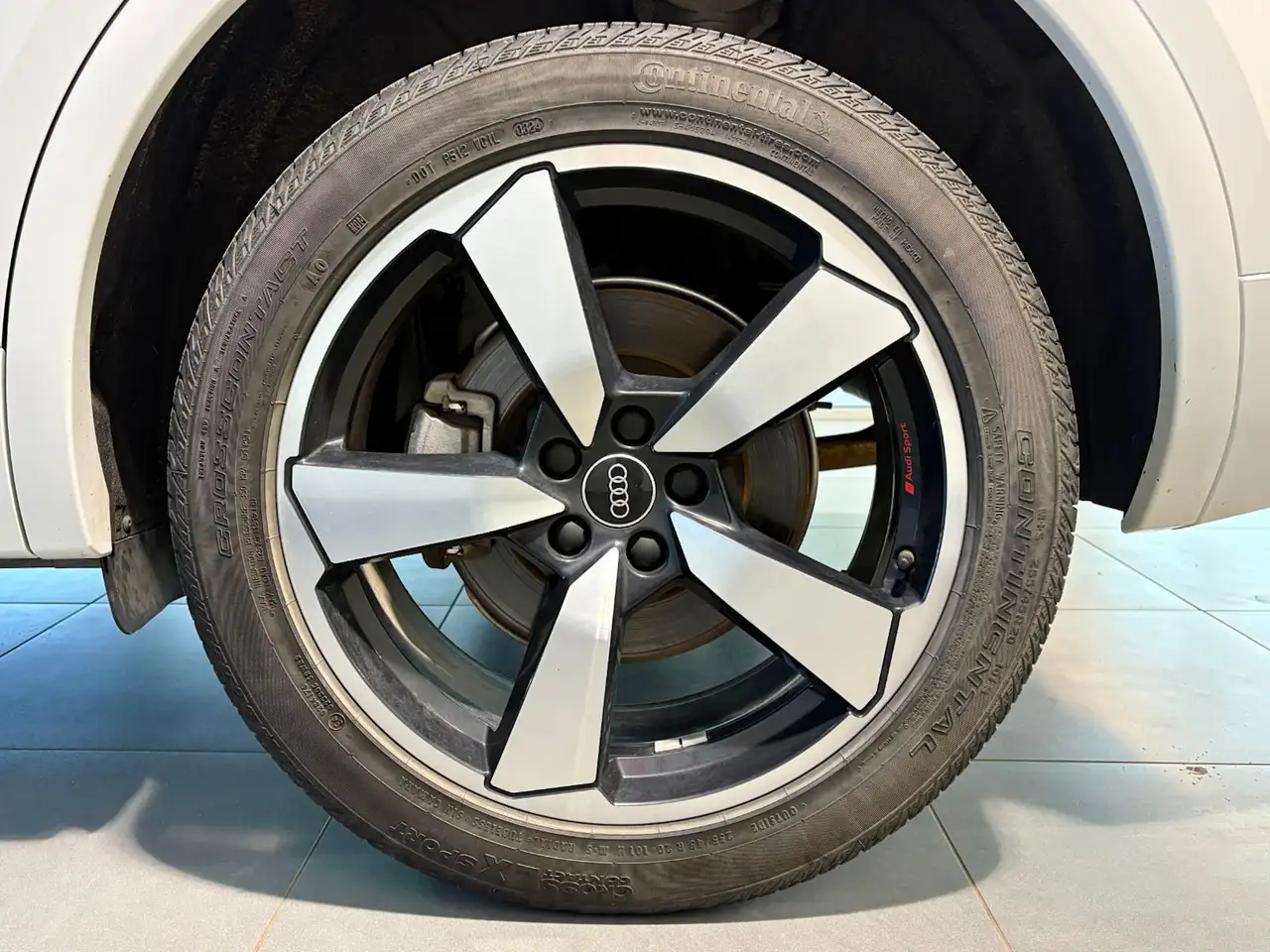 Audi Q5 снимка Audi Q5