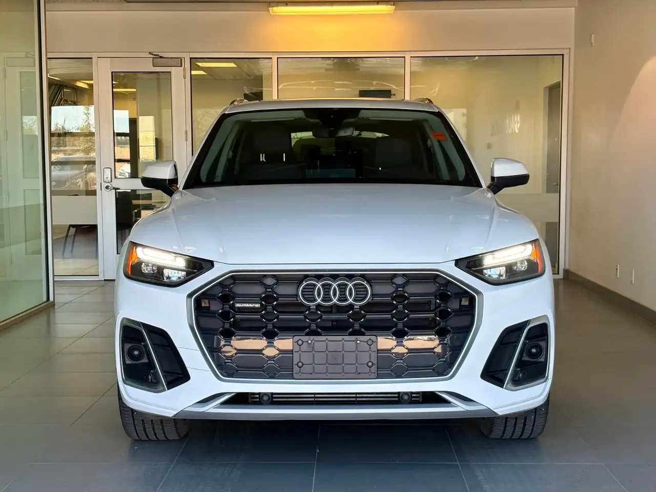 Audi Q5 снимка Audi Q5