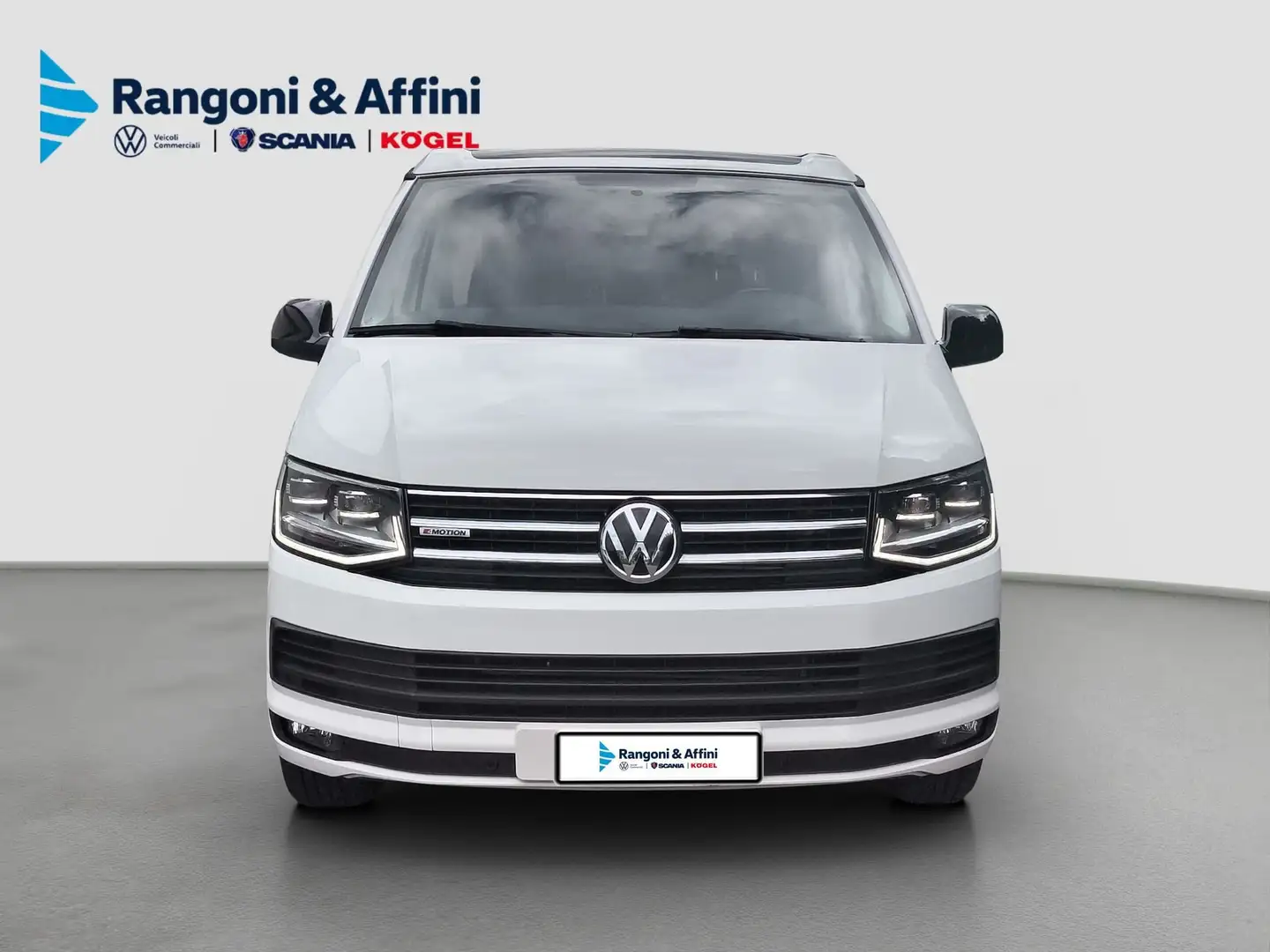 Volkswagen T6 California 2.0 TDI 204CV DSG 4Motion Beach Bianco - 2