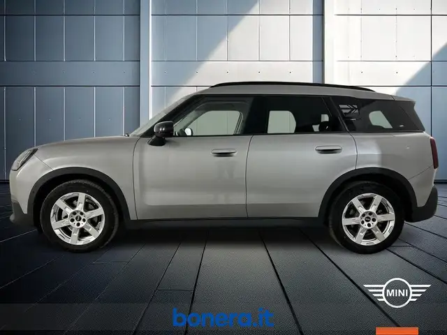 Mini Cooper Cooper view 9