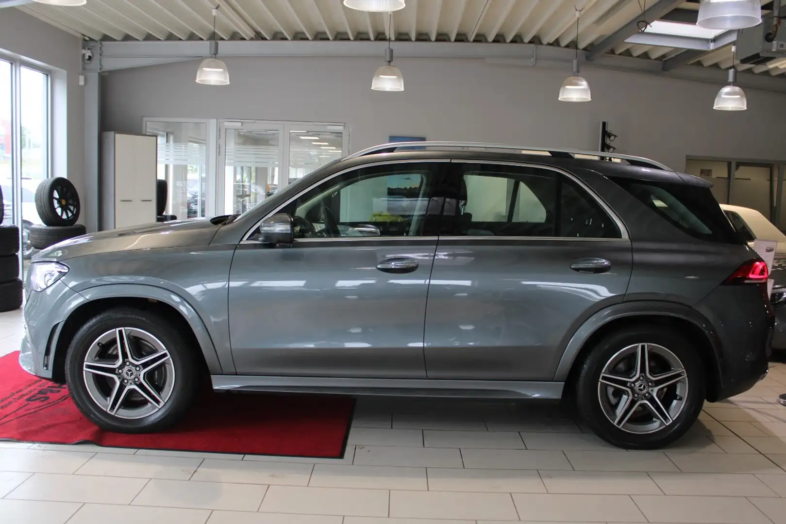 Mercedes-Benz GLE 400 d 4Matic AMG-LINE PANORAMA*AHK*BURMESTER* Grau - 2