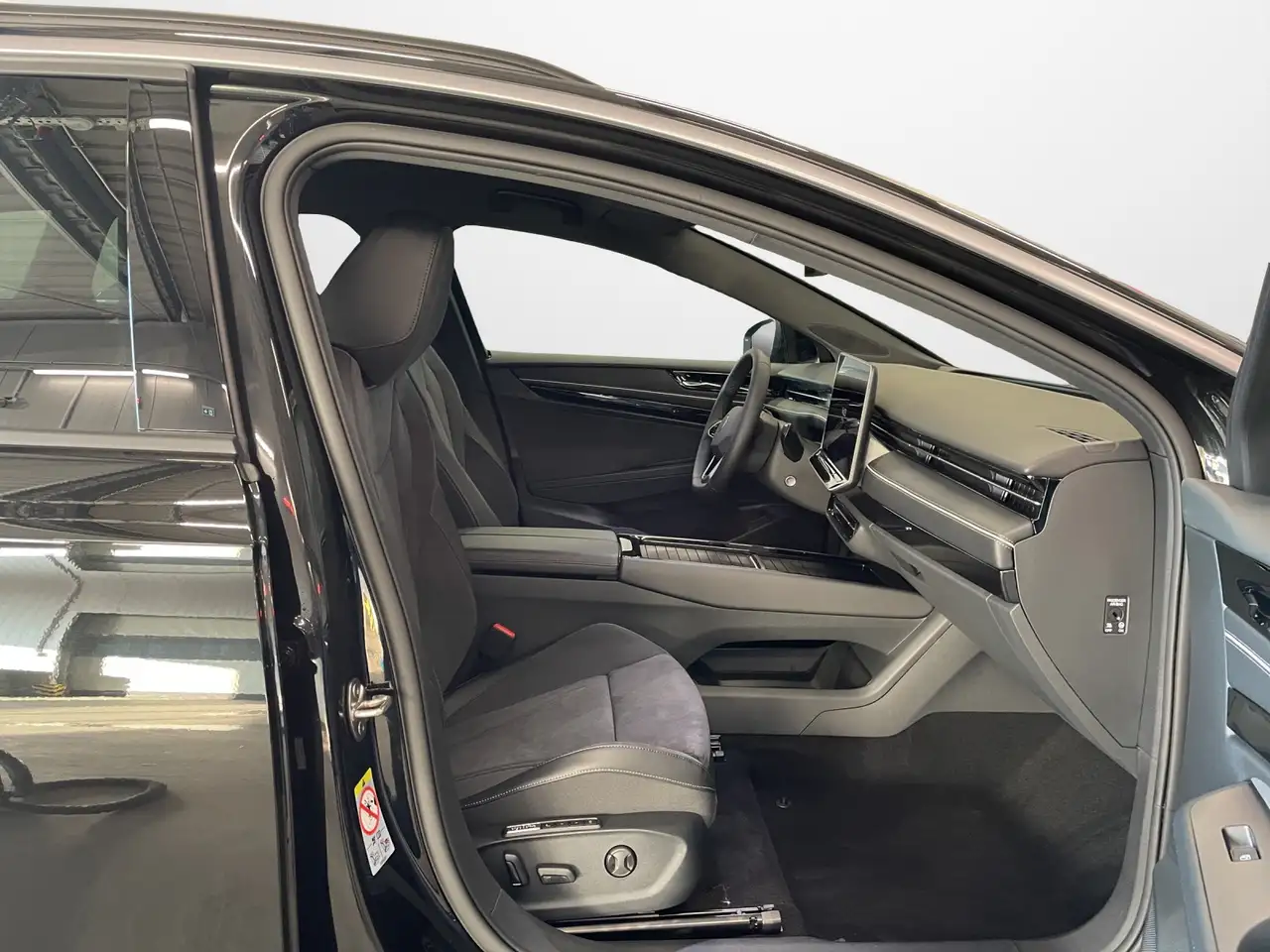 Volkswagen ID.7 Tourer Pro 13