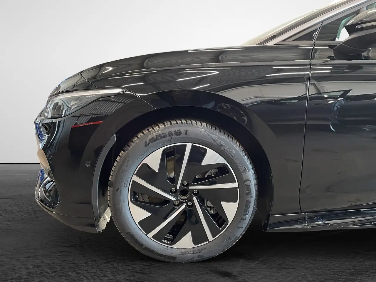 Volkswagen ID.7 Tourer Pro 5
