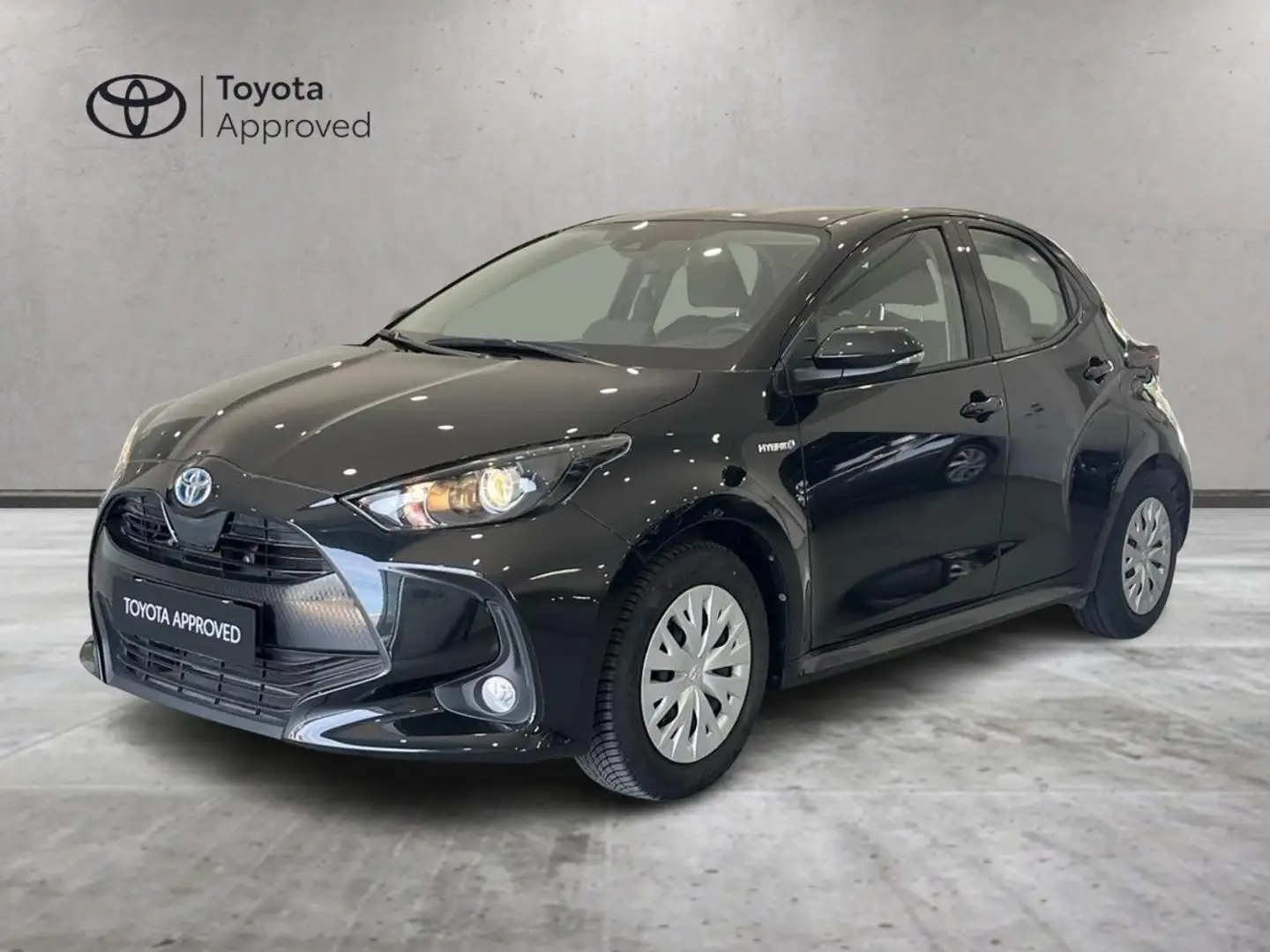 Toyota Yaris Yaris 1.5h Active Fekete - 1