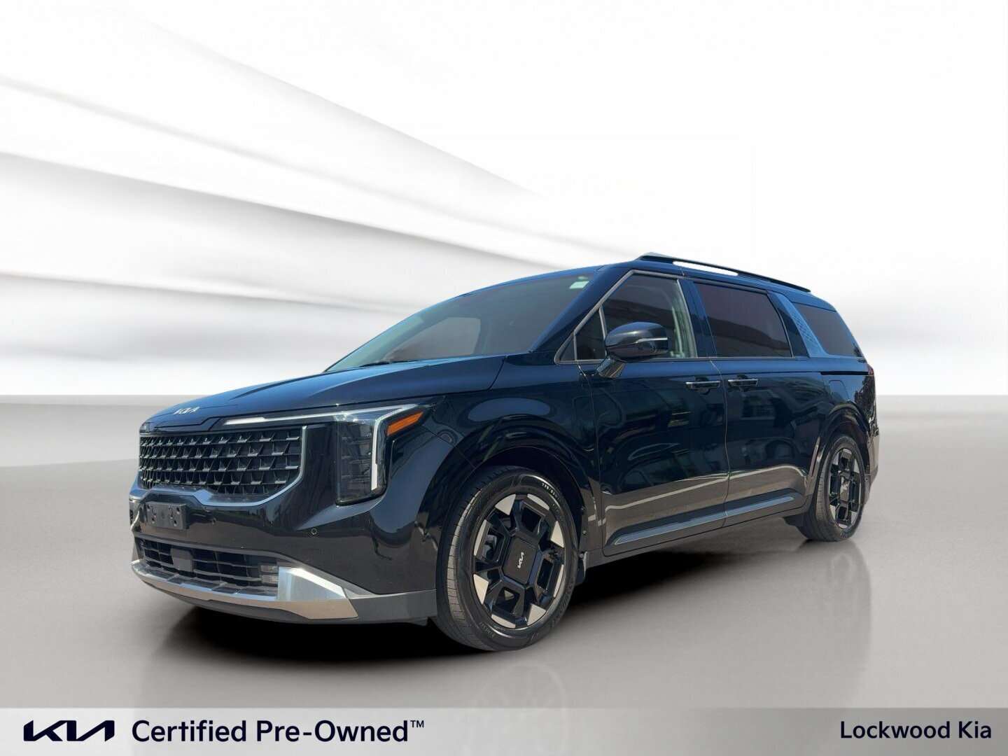 used 2025 Kia Carnival car, priced at $45,995