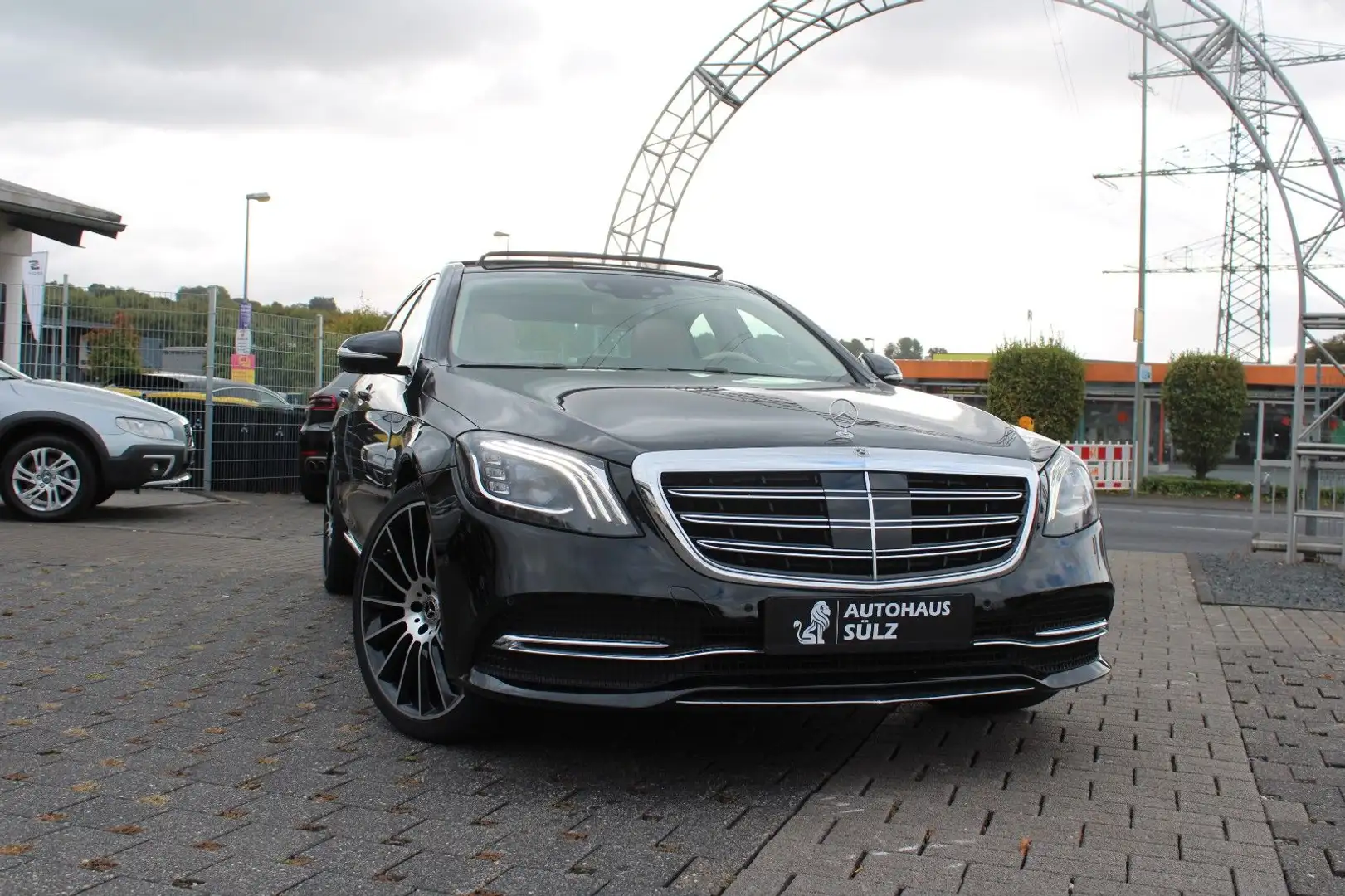 Mercedes-Benz S 400 d 4Matic/360°/Distronic/Pano./Burmester Schwarz - 1