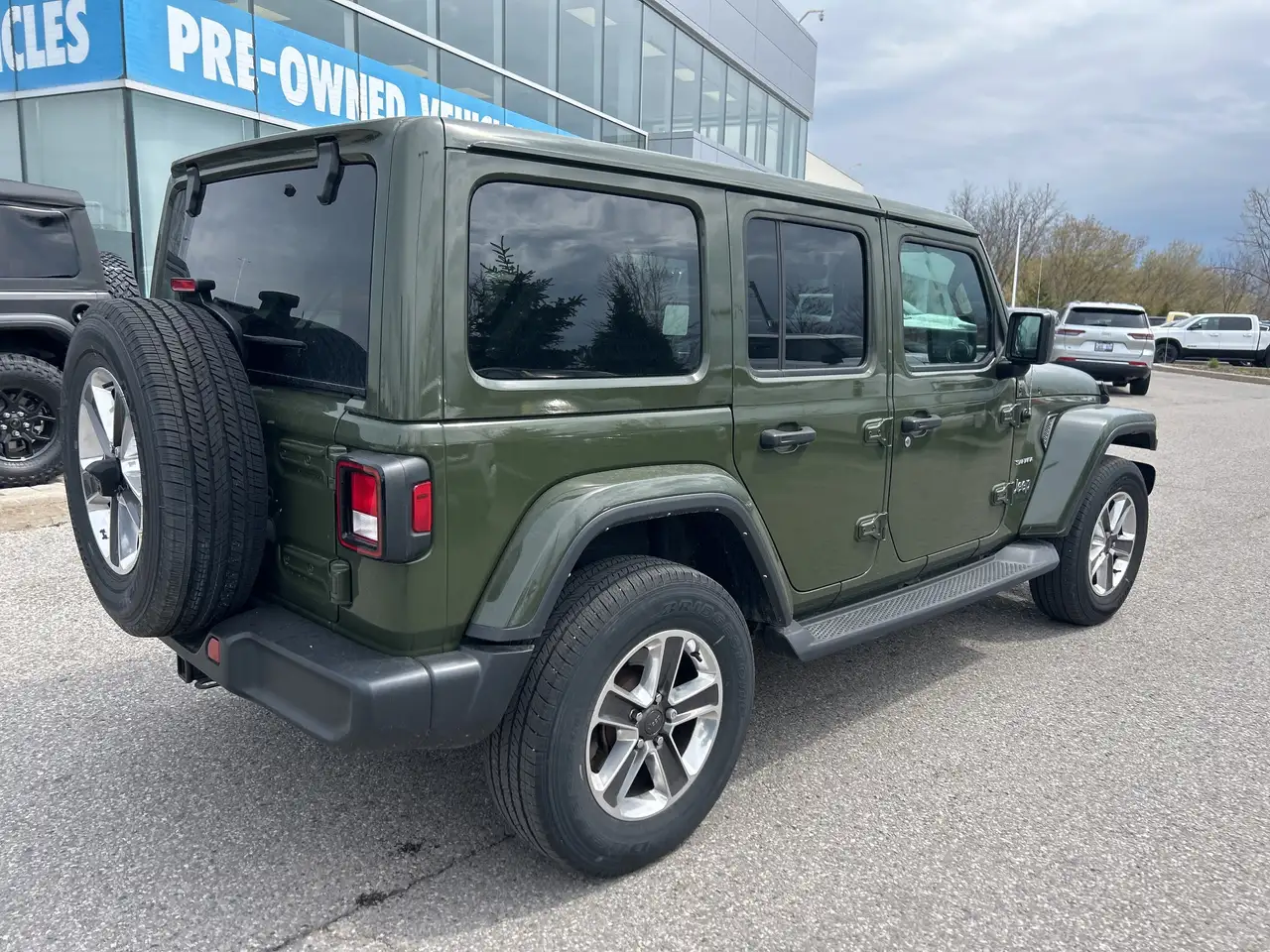 Jeep Wrangler снимка Jeep Wrangler